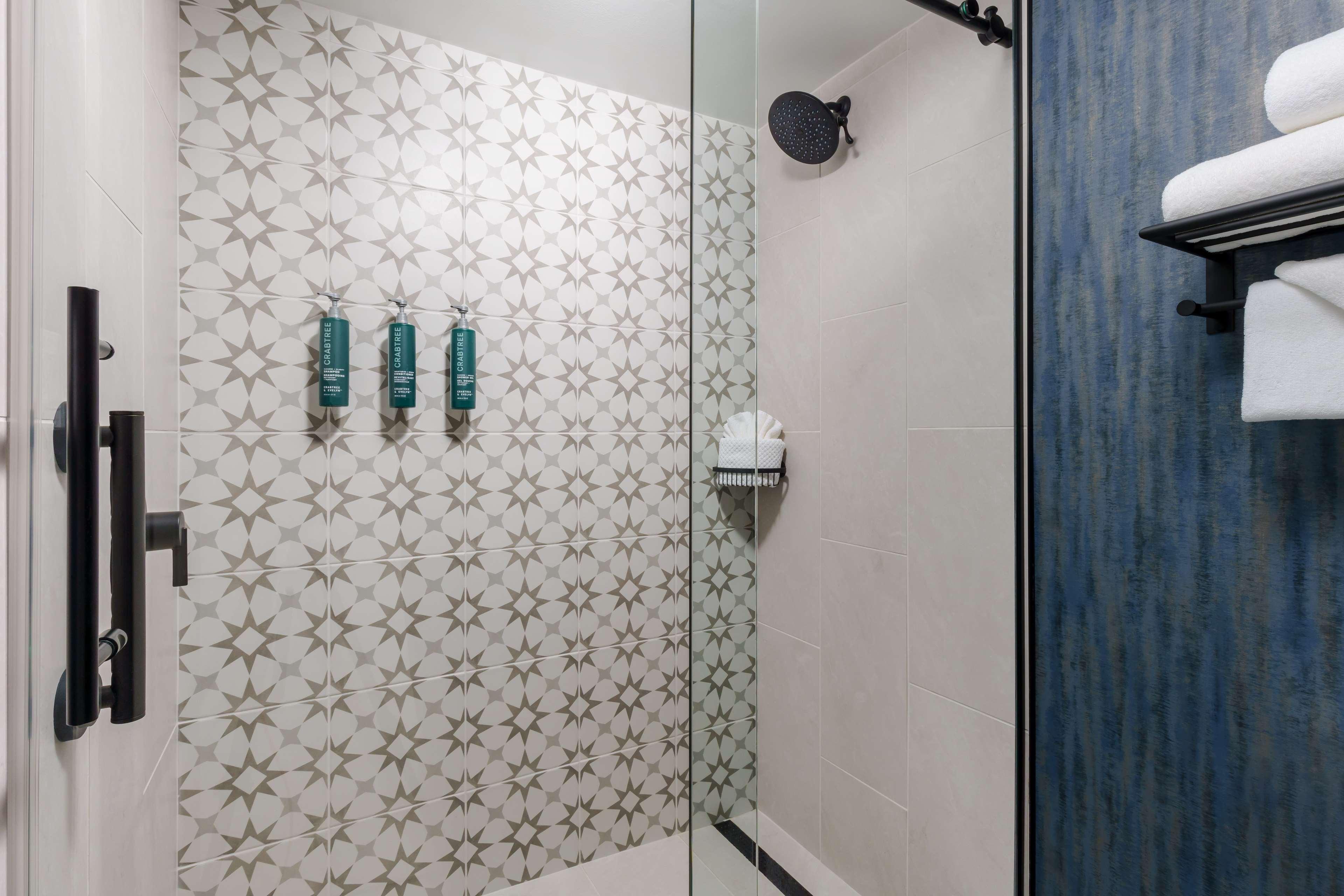 Double Accessible-two Queen Beds