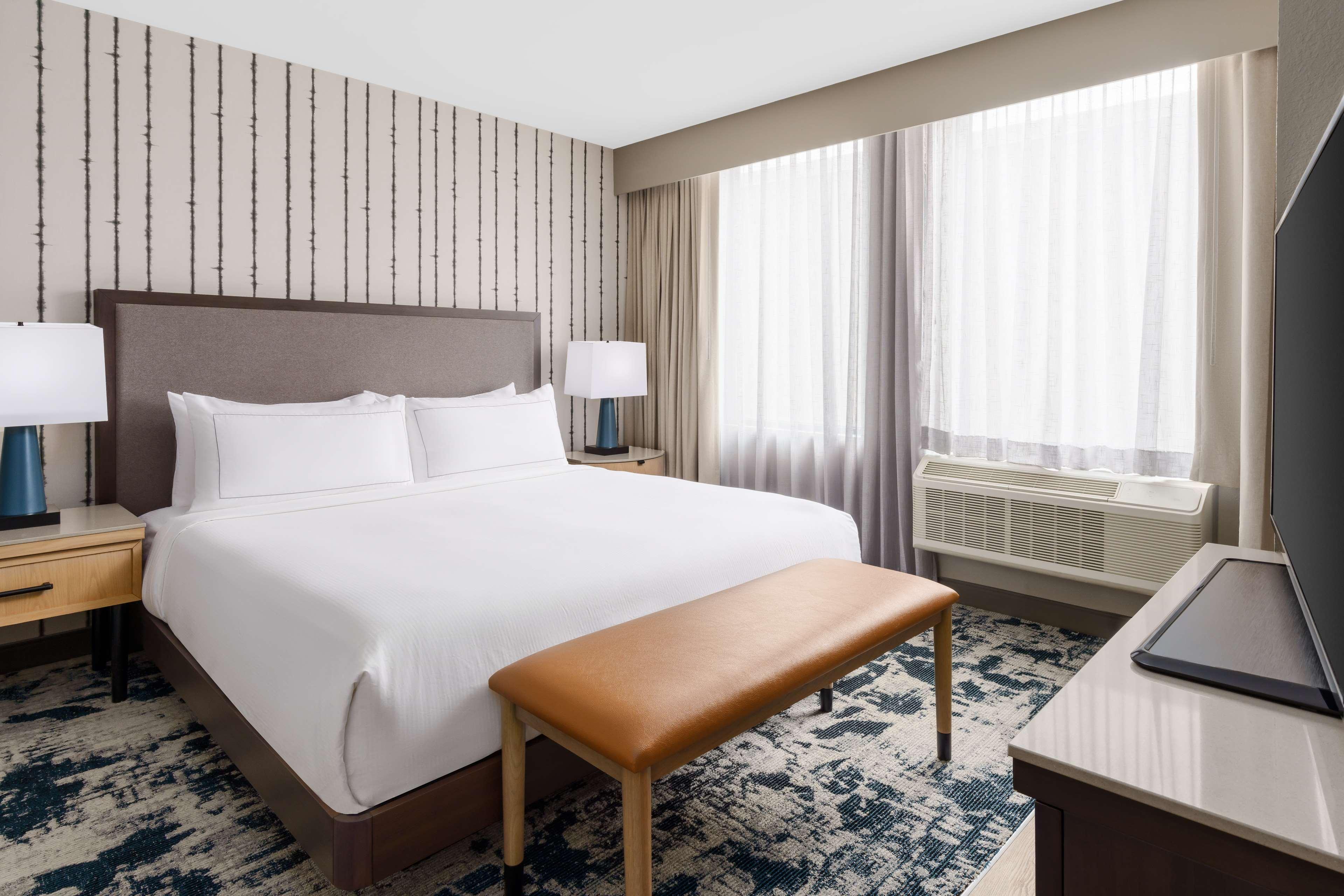 Studio King Size Bed