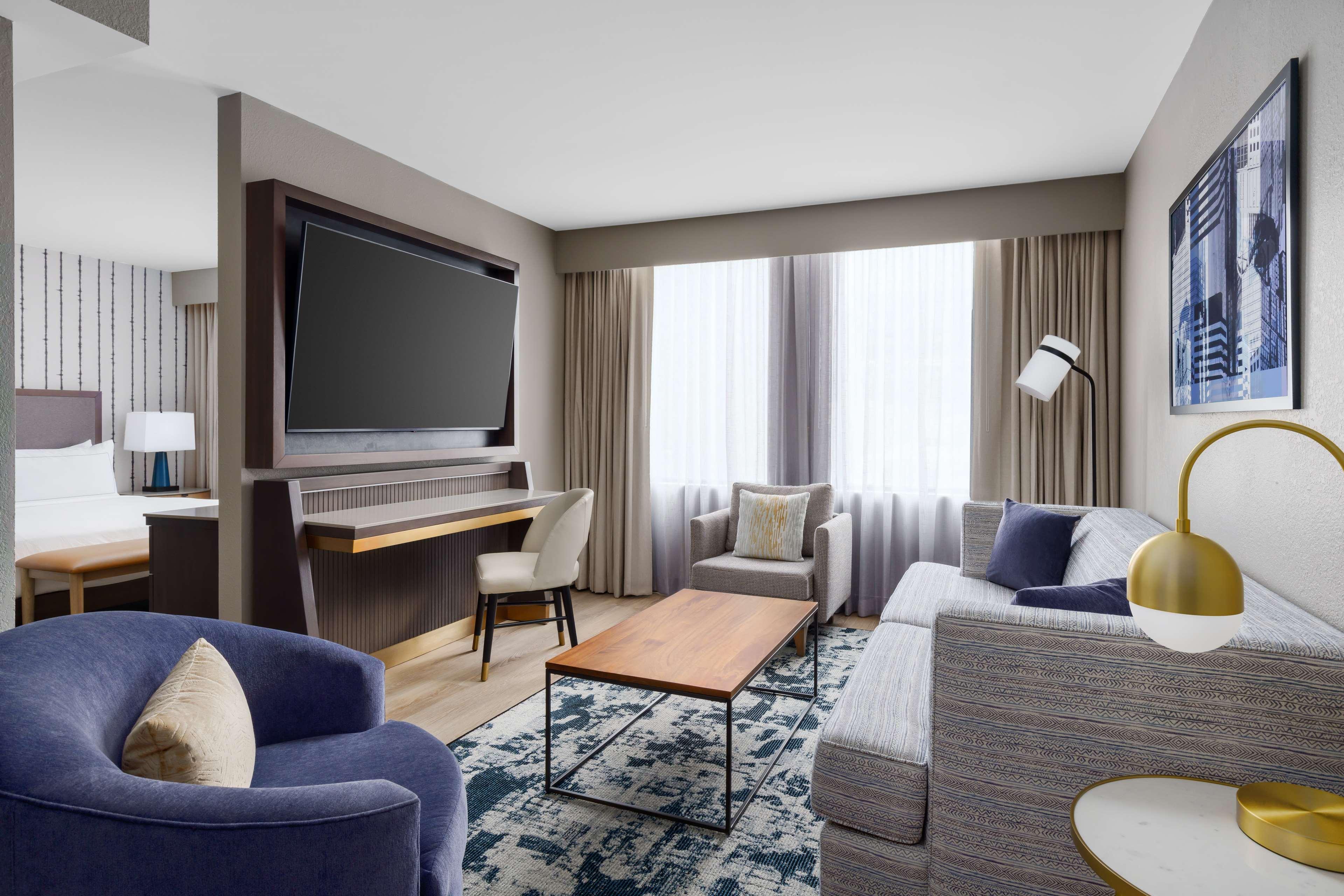 Studio King Size Bed