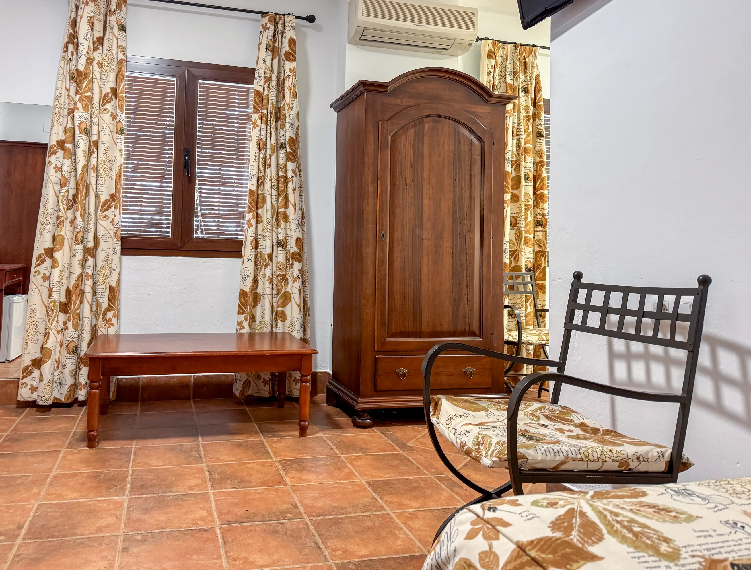 Family Room Standard