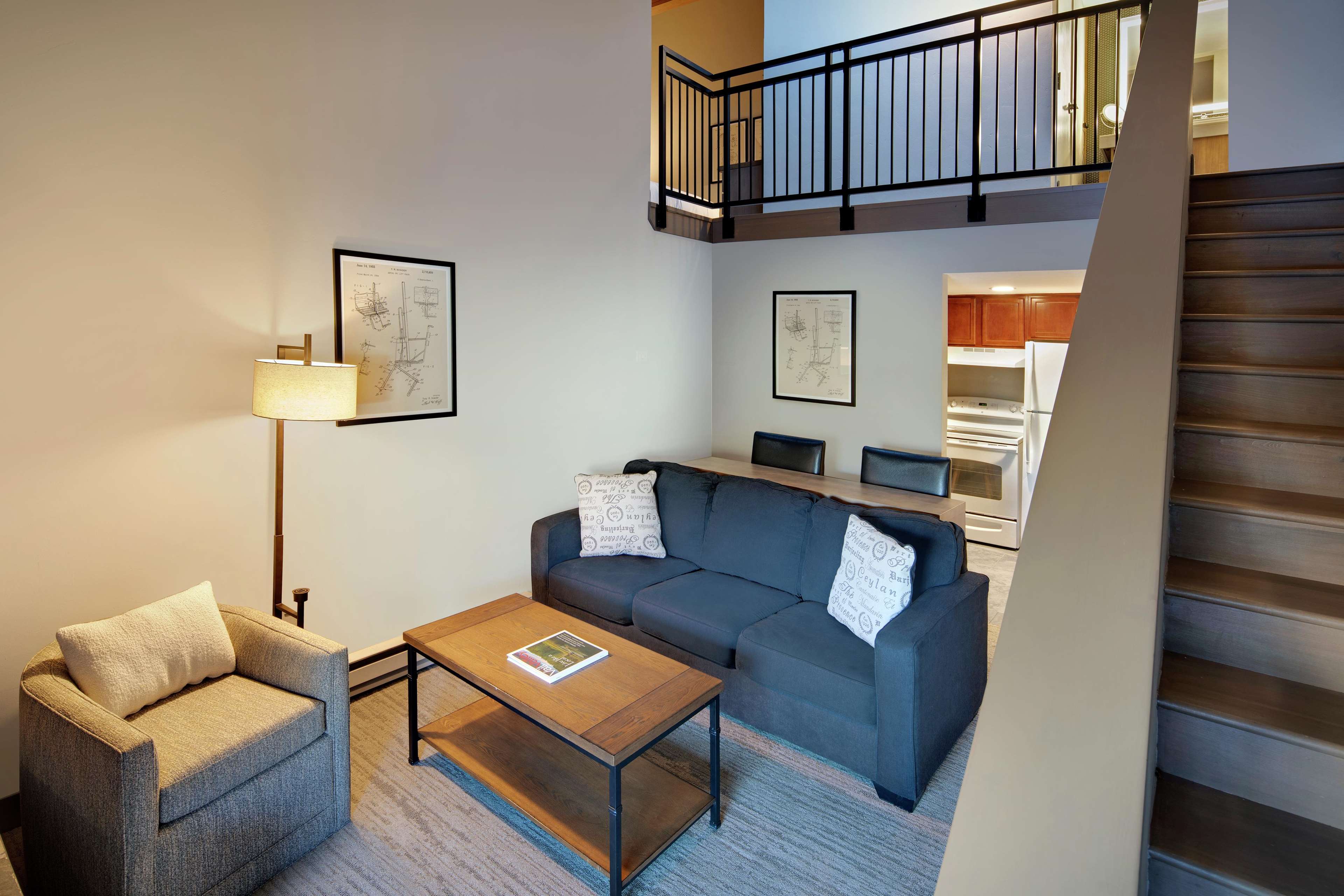 Suite with Kitchenette