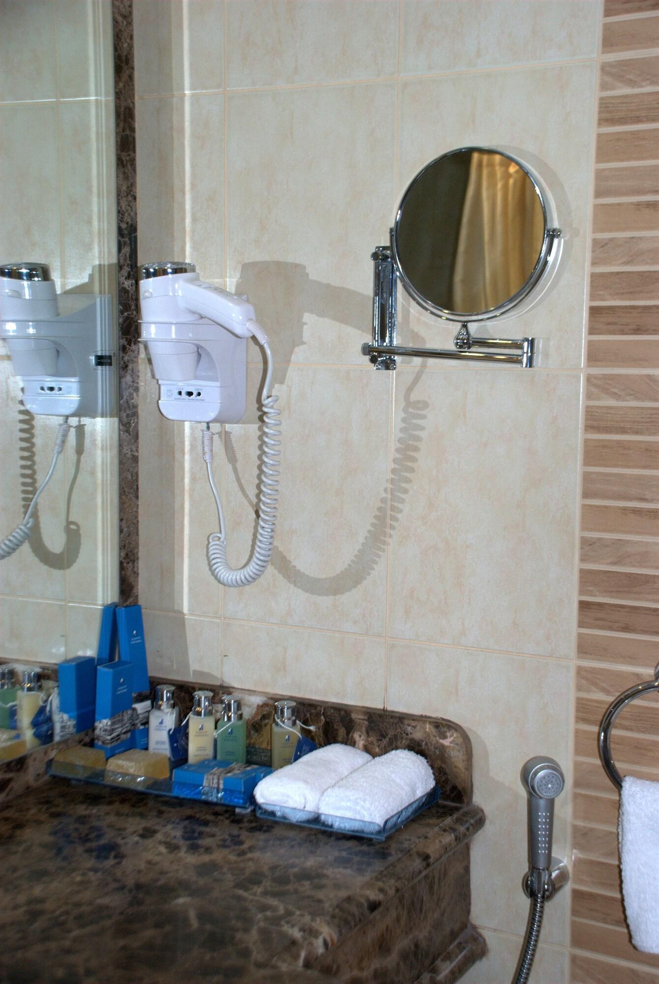 Double Executive King Bed