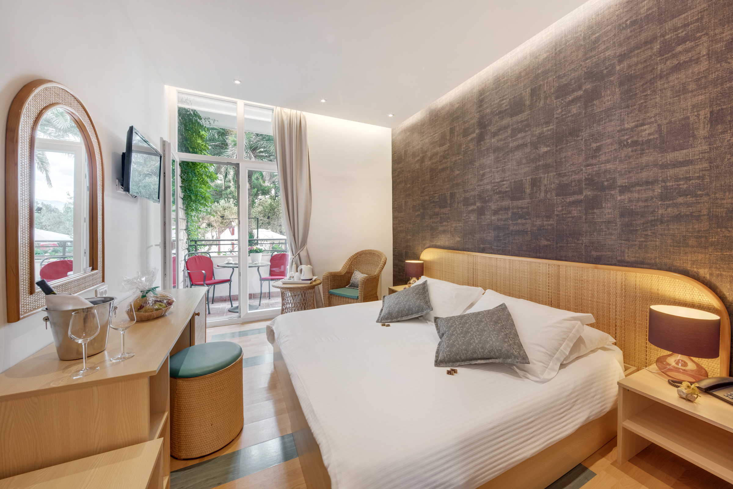 Double Superior Garden View