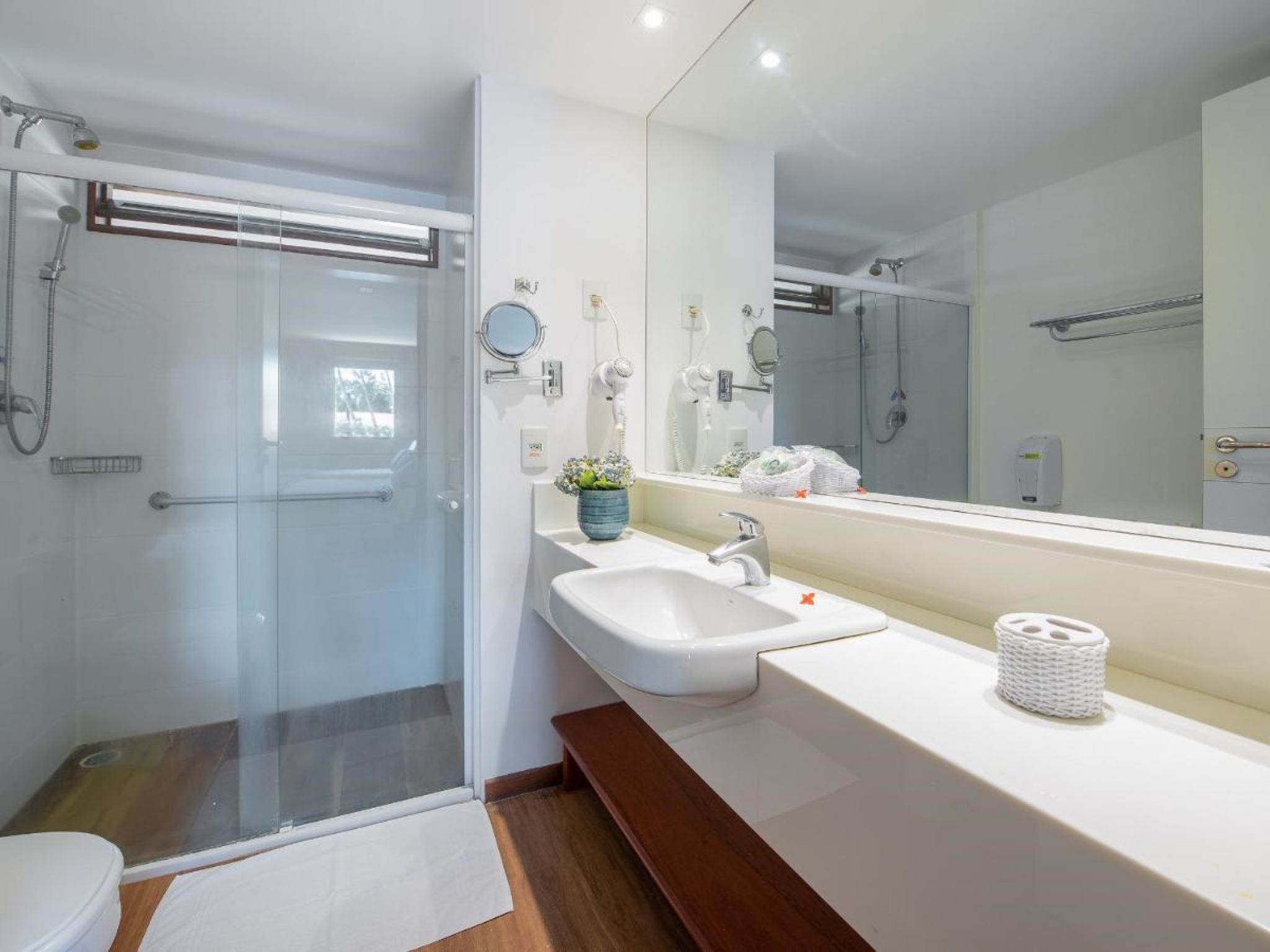 Quadruple Capacity 4