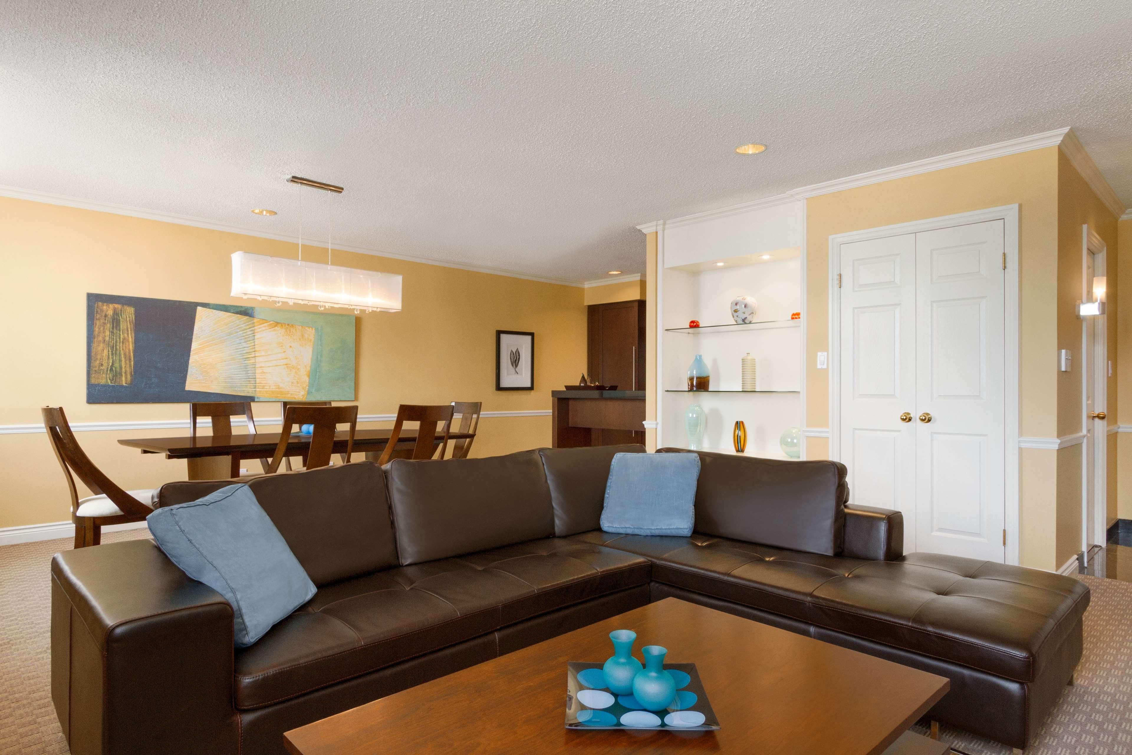 Junior Suite King Size Bed