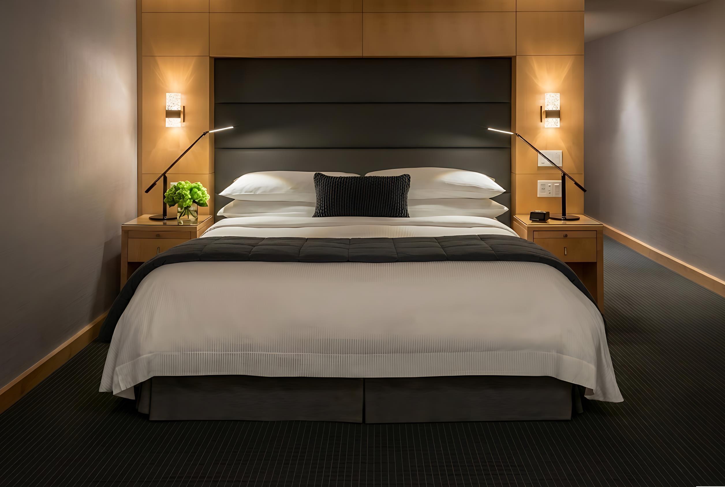 Double Deluxe King Bed