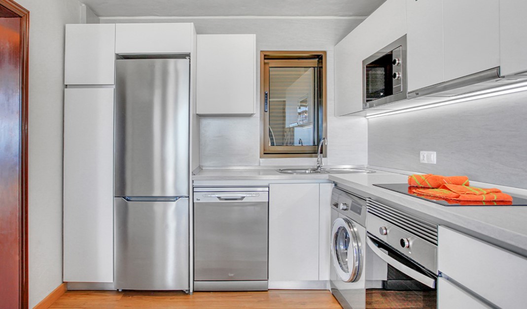 Apartment Capacity 6 Three Bedroom