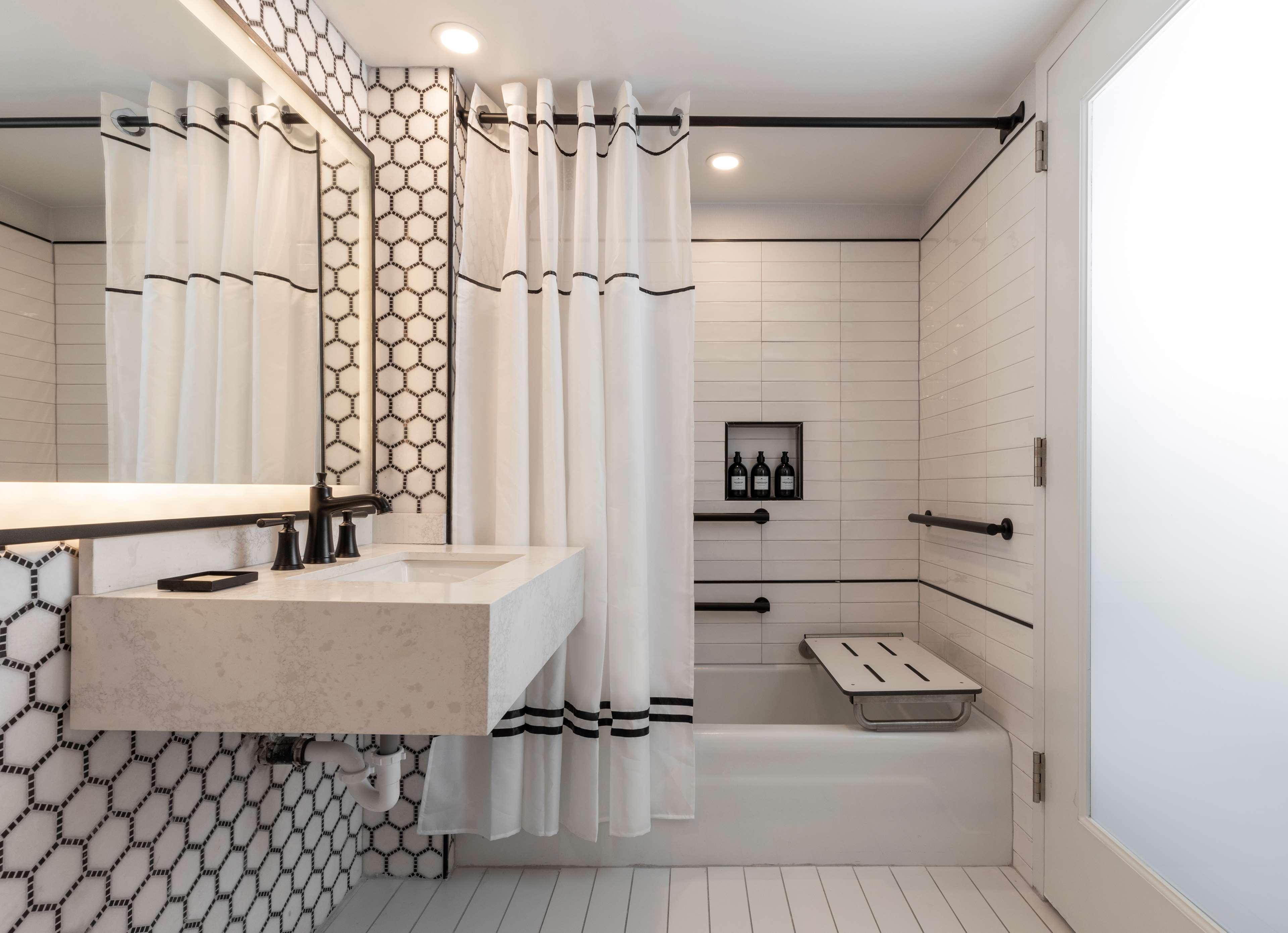 Double Accessible King Size Bed