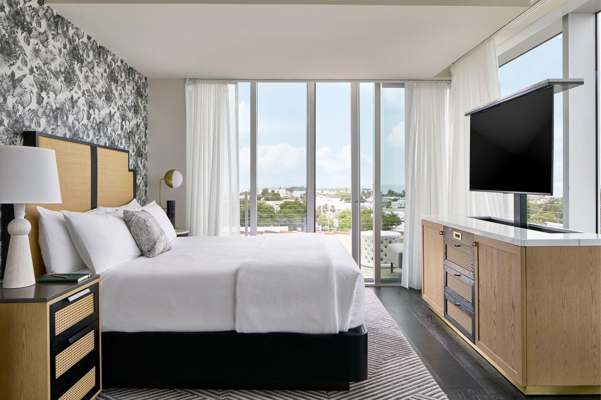 Double Penthouse with Views