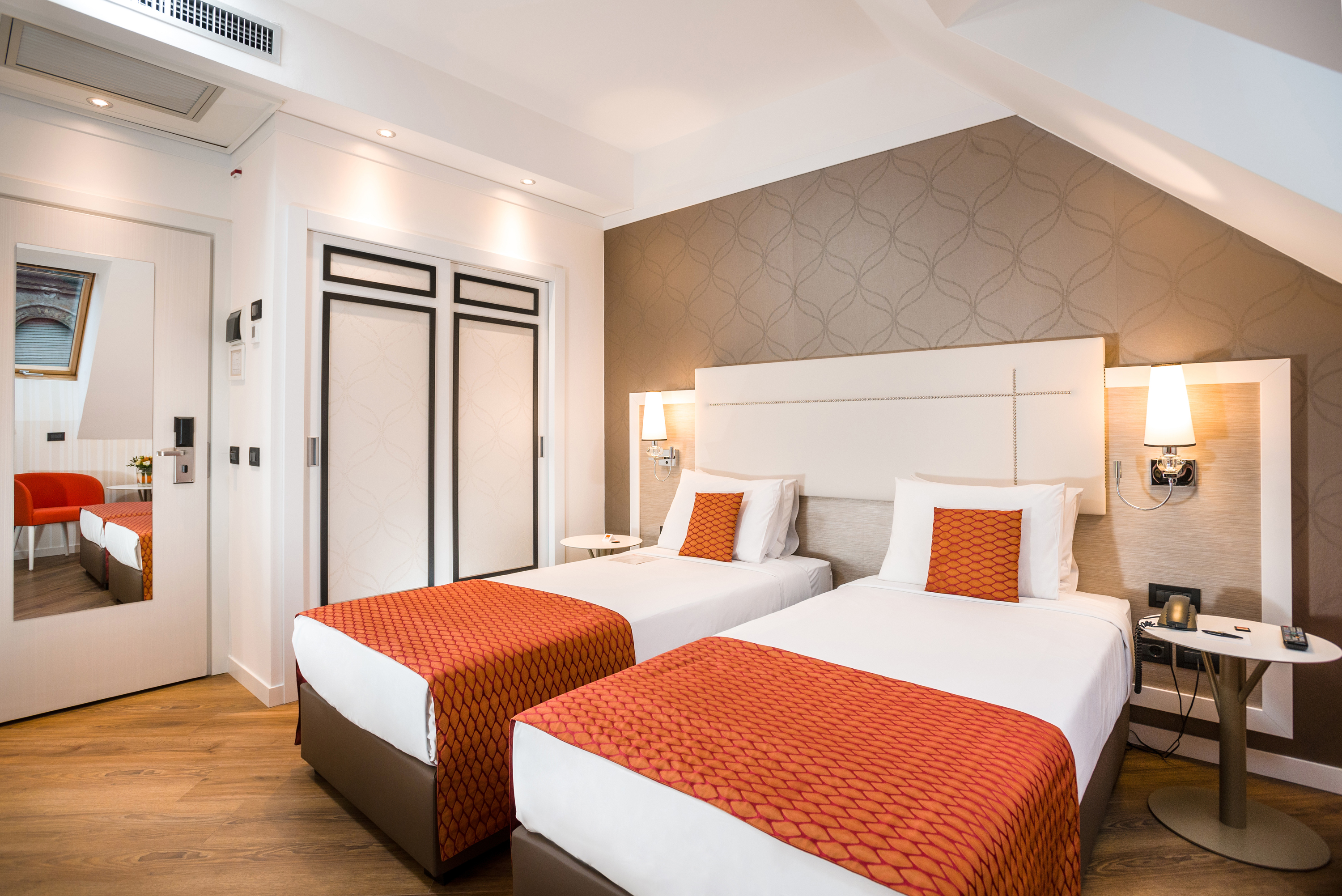 Double or Twin Connecting Room