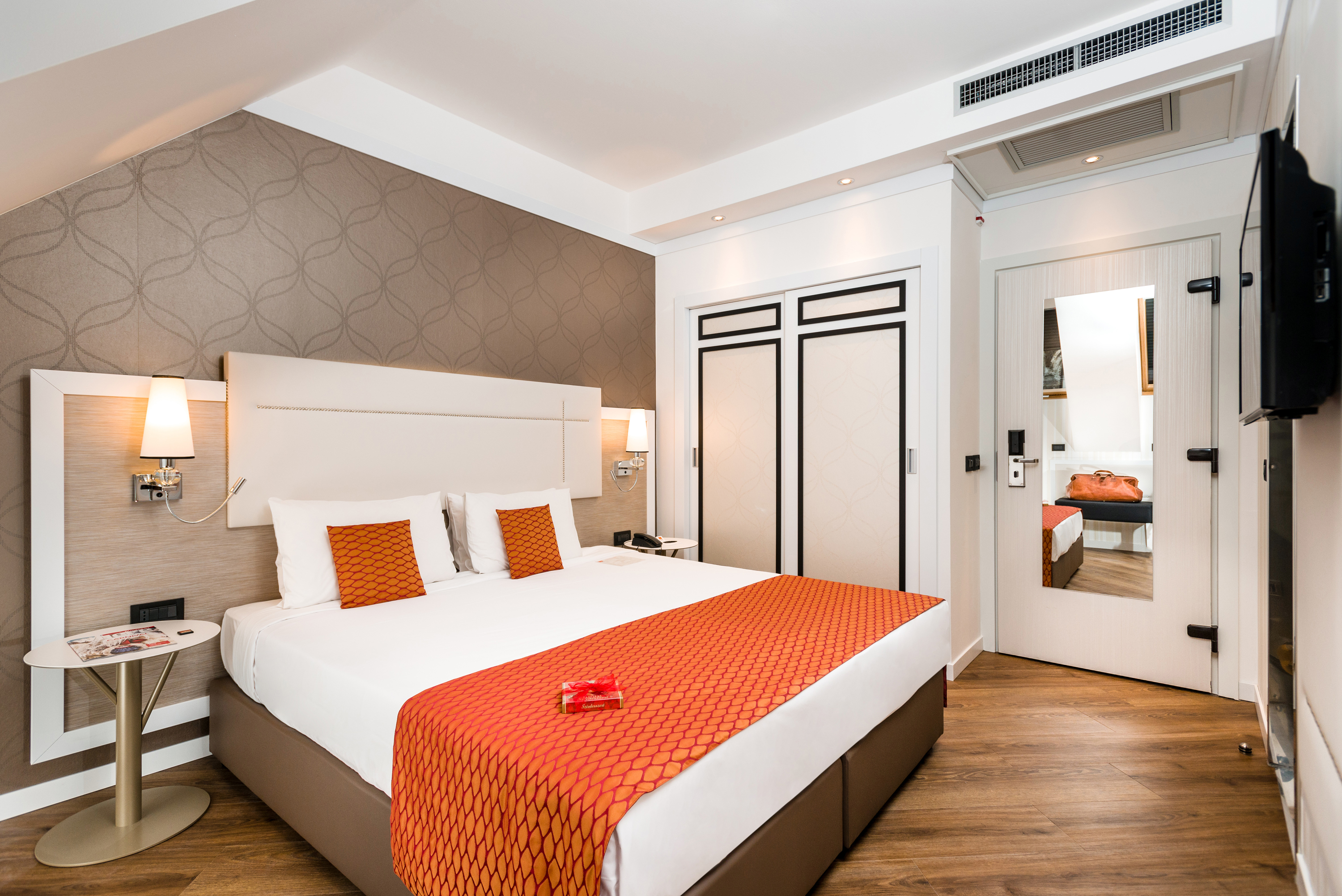 Double or Twin Connecting Room