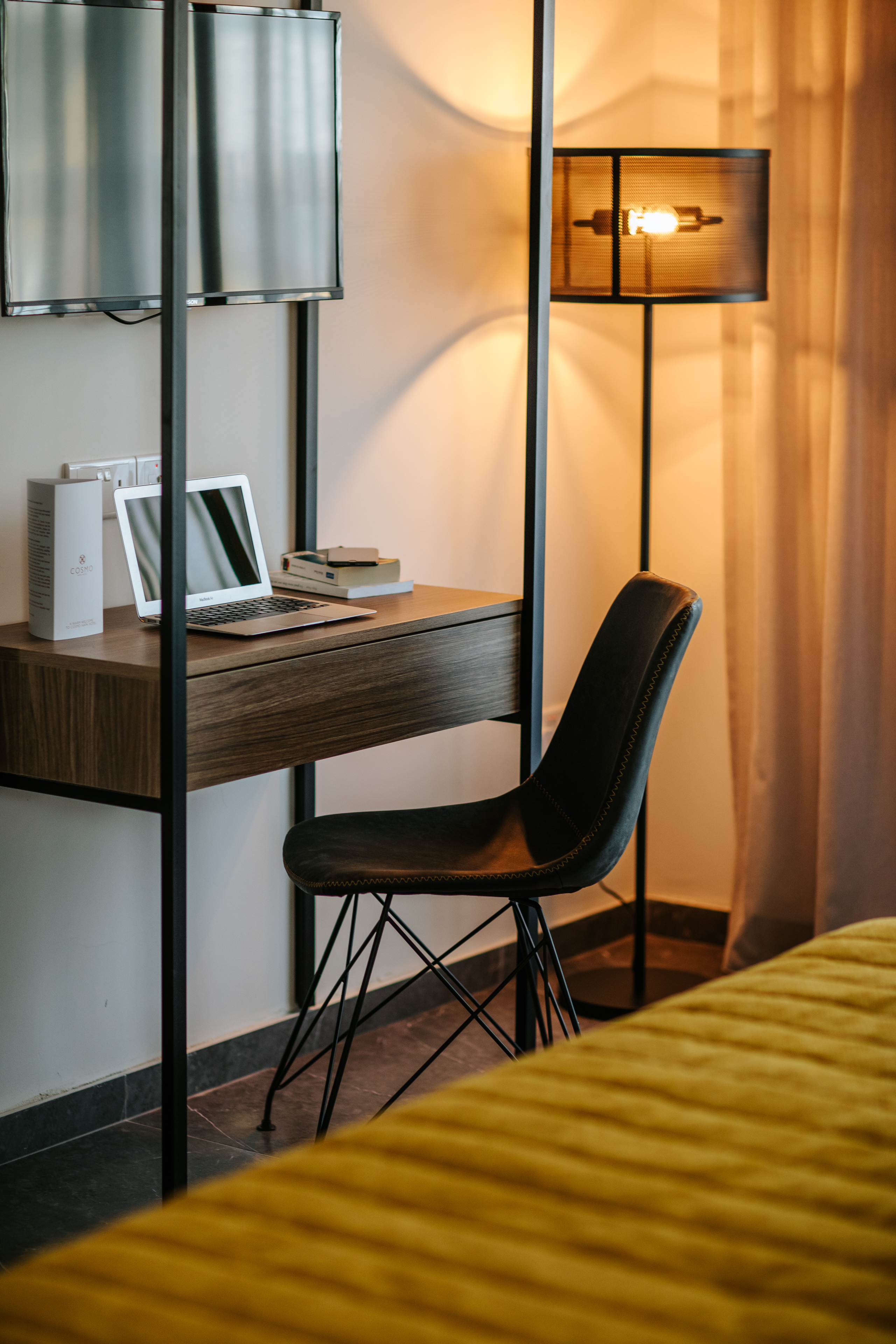 Double or Twin Standard