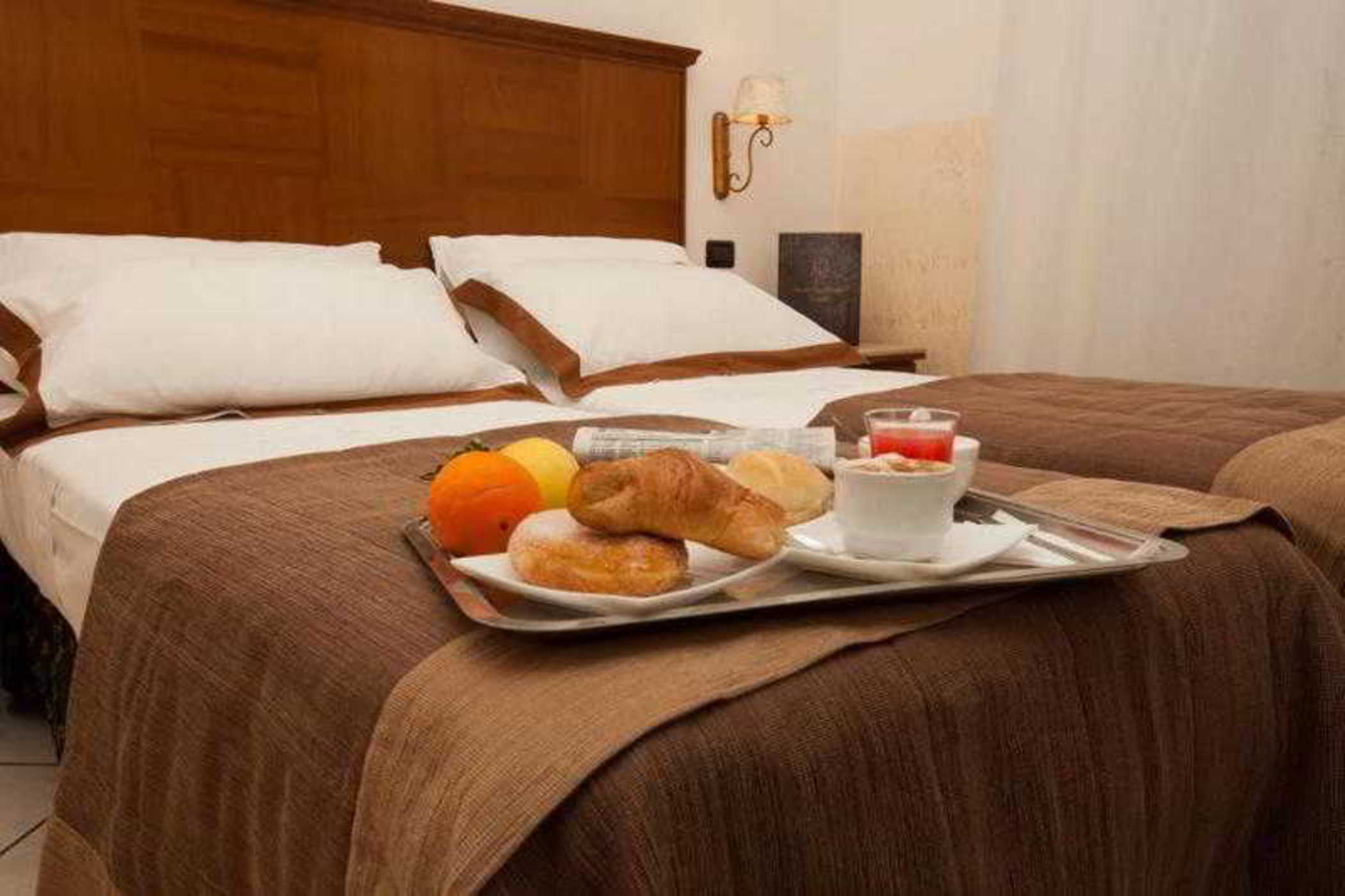 Double or Twin Standard