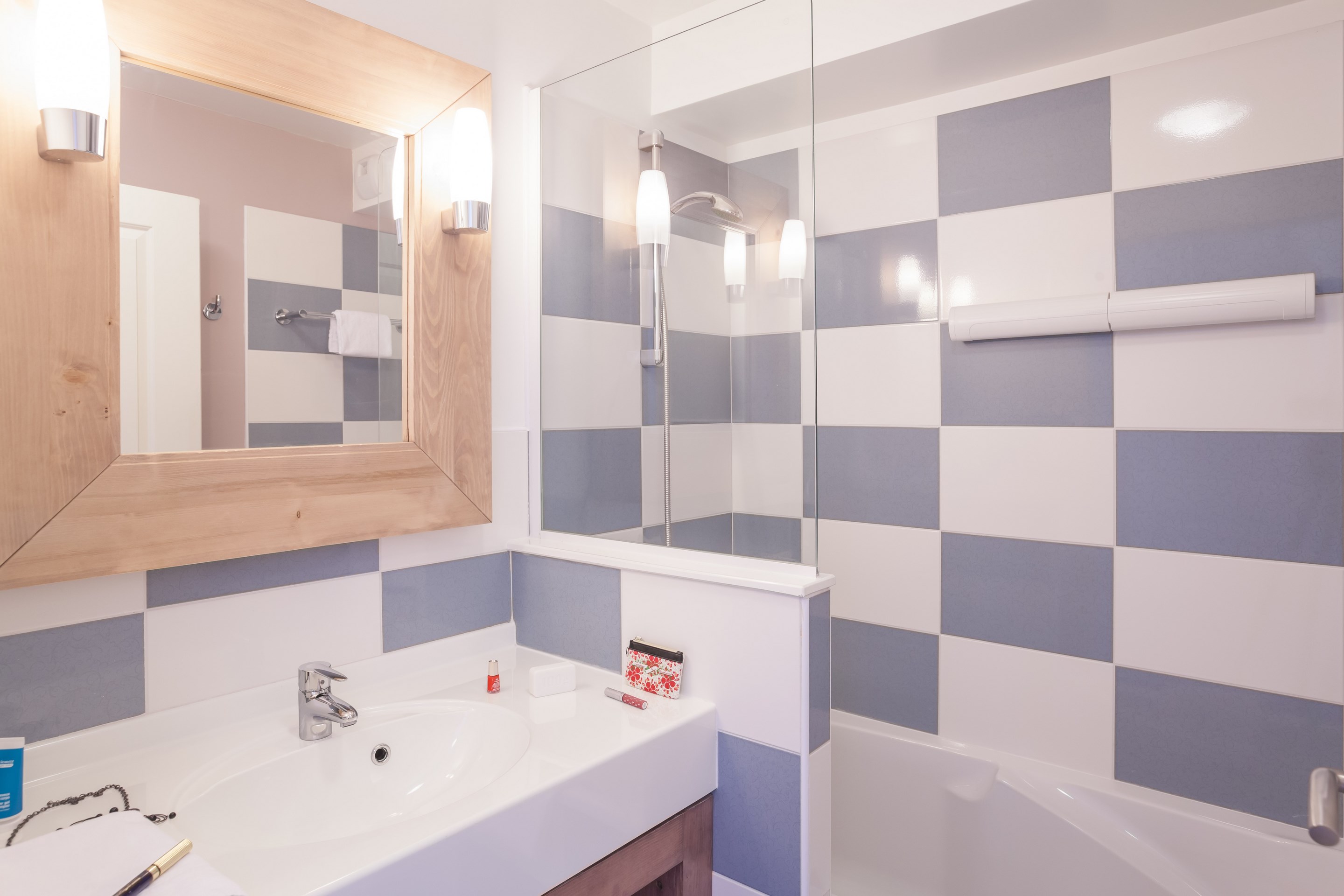 Apartment Capacity 4