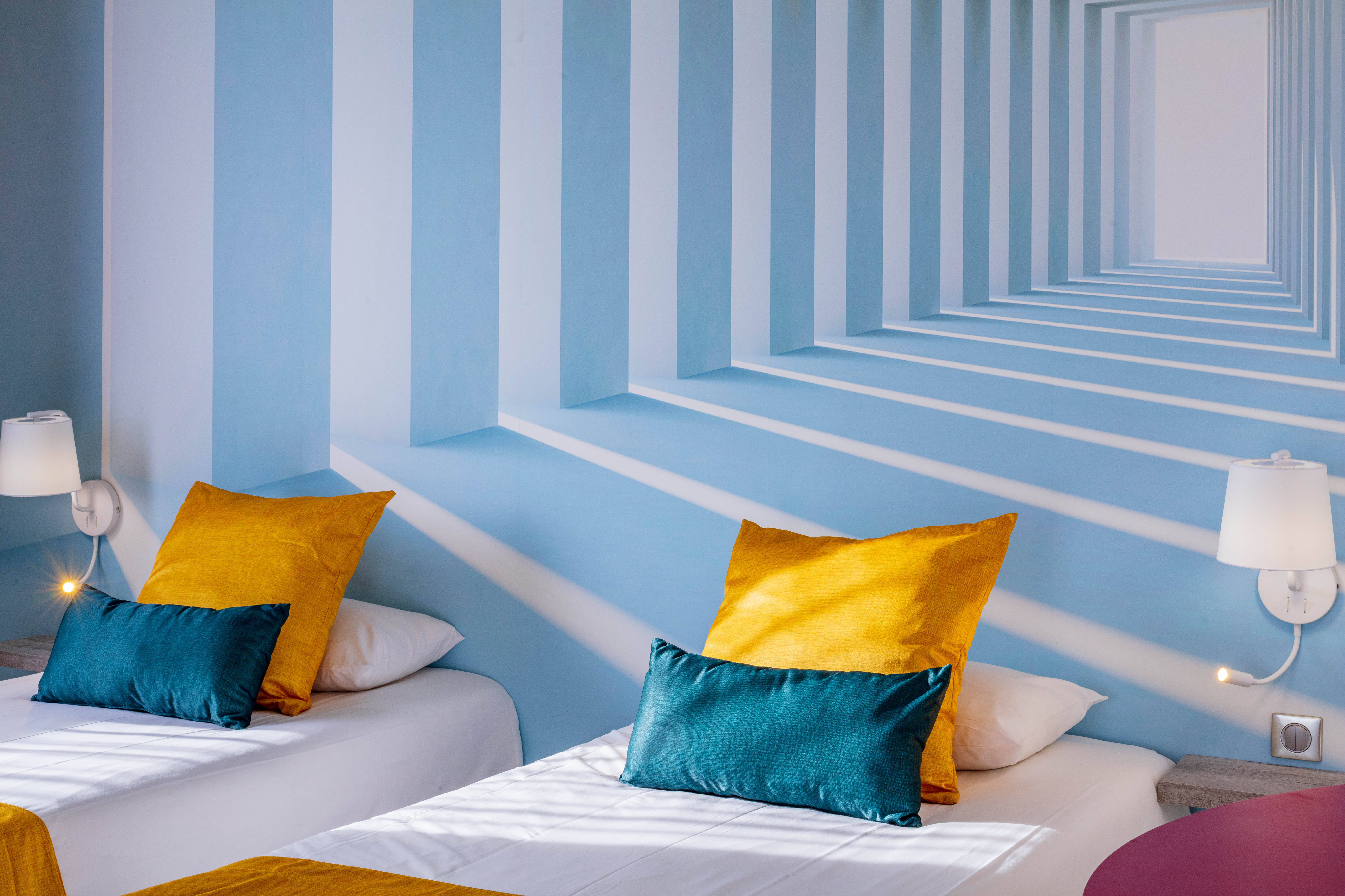 Double or Twin Standard