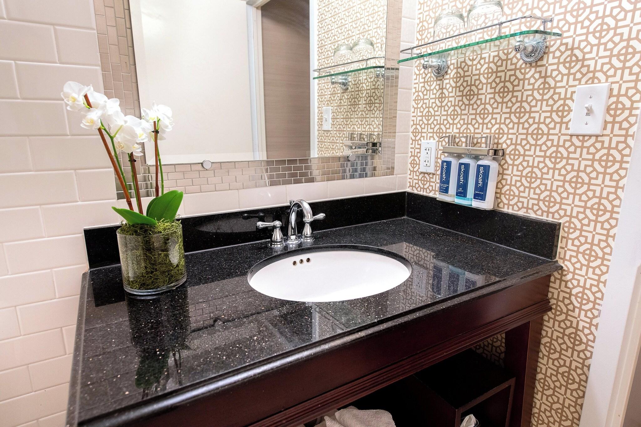 Studio King Size Bed