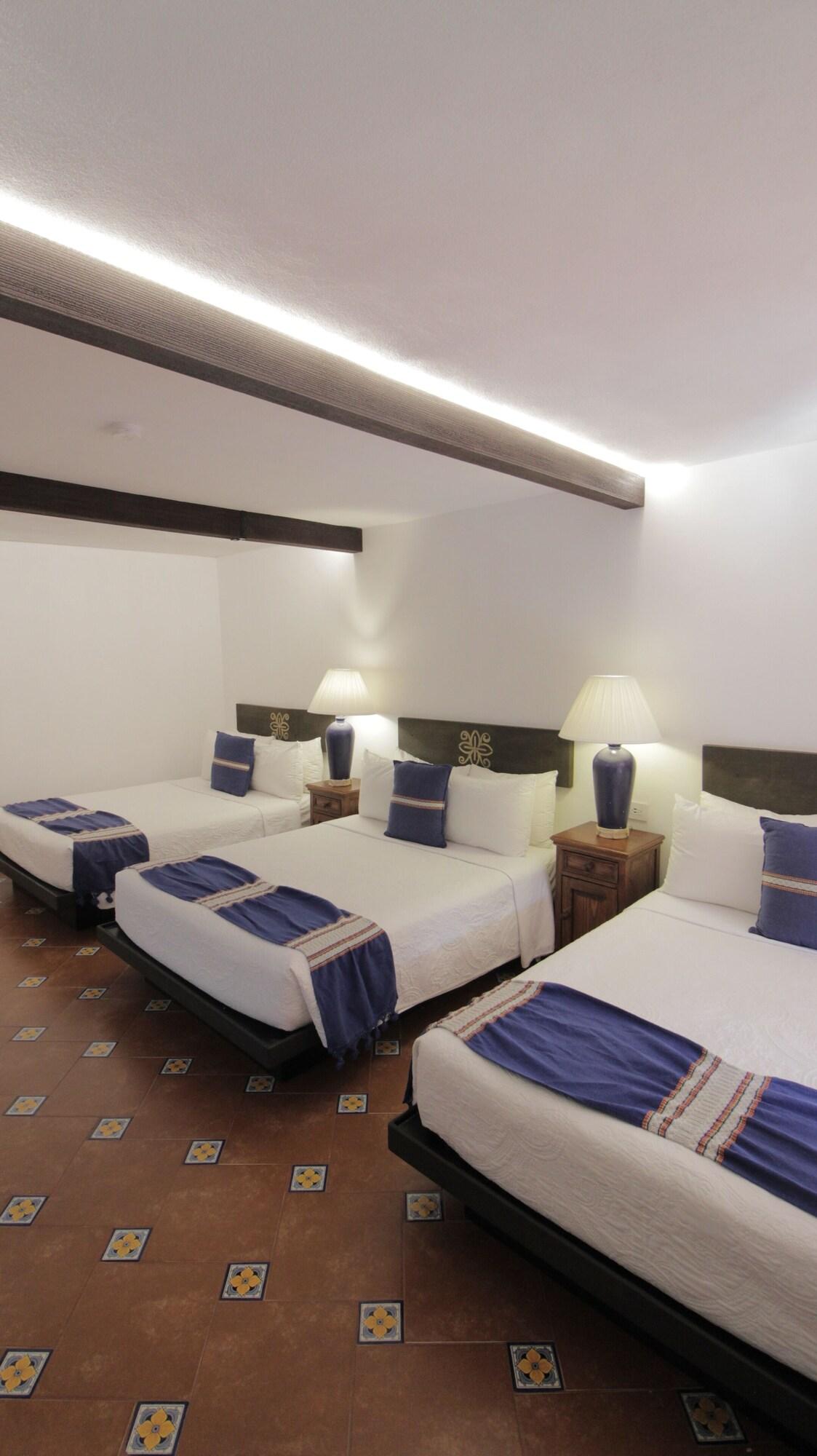 Family Room Three Beds