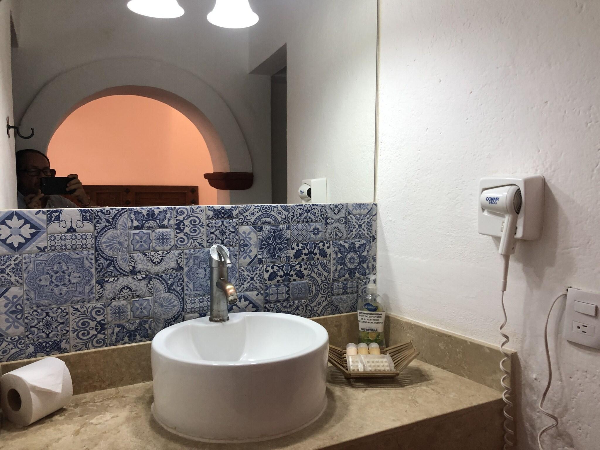 Double Deluxe King Bed