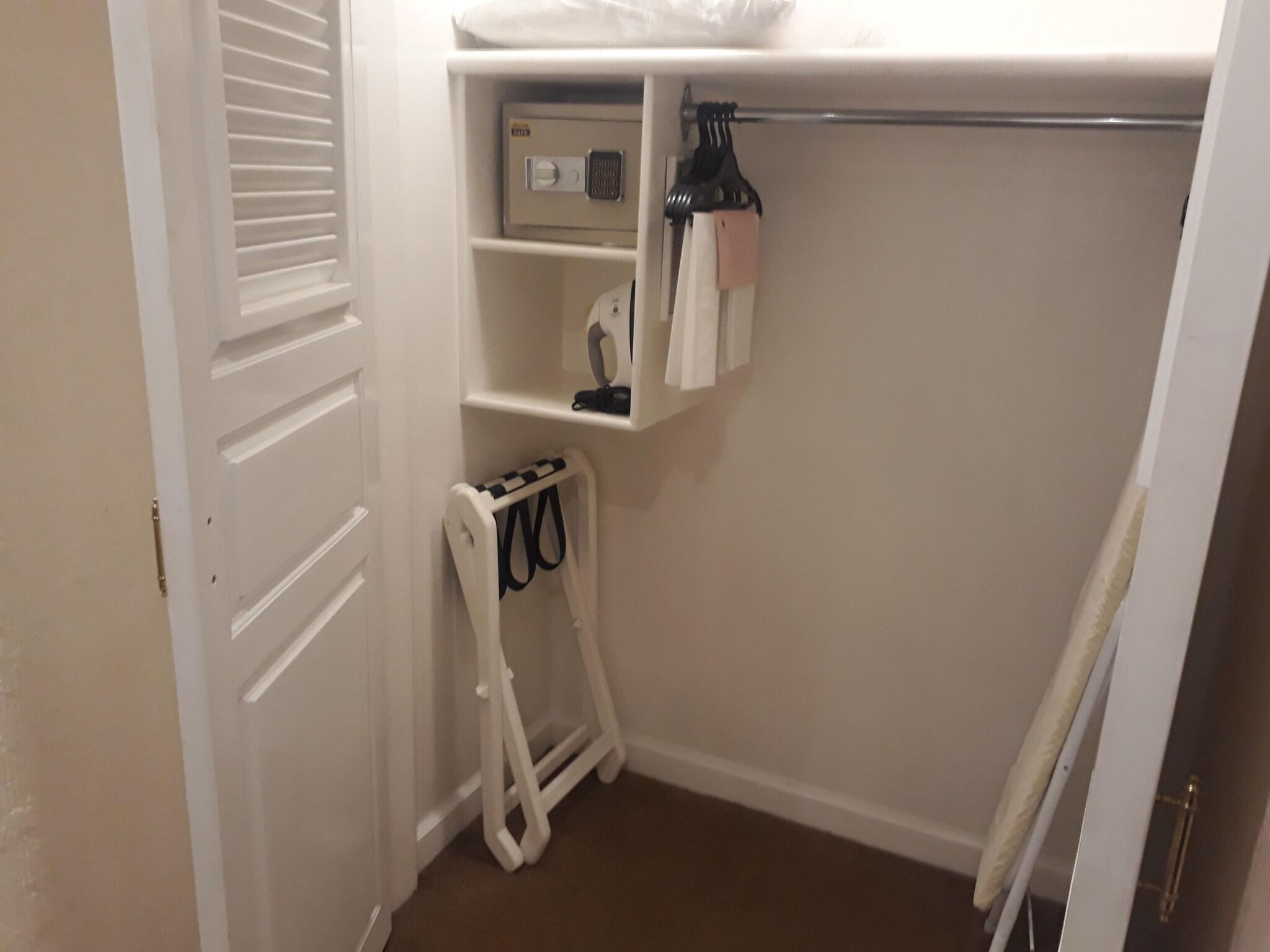 Junior Suite King Size Bed