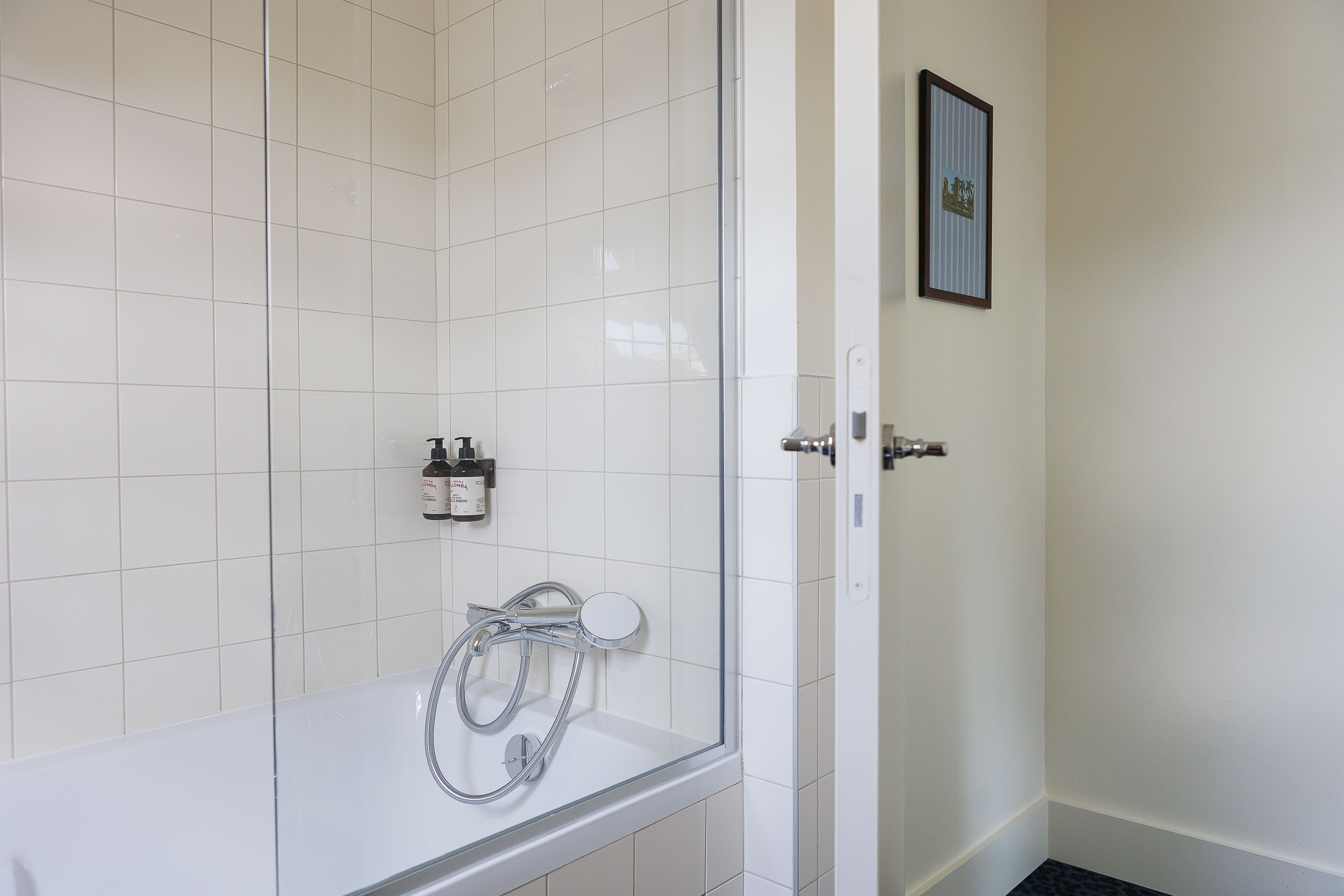 Quadruple Connecting Room