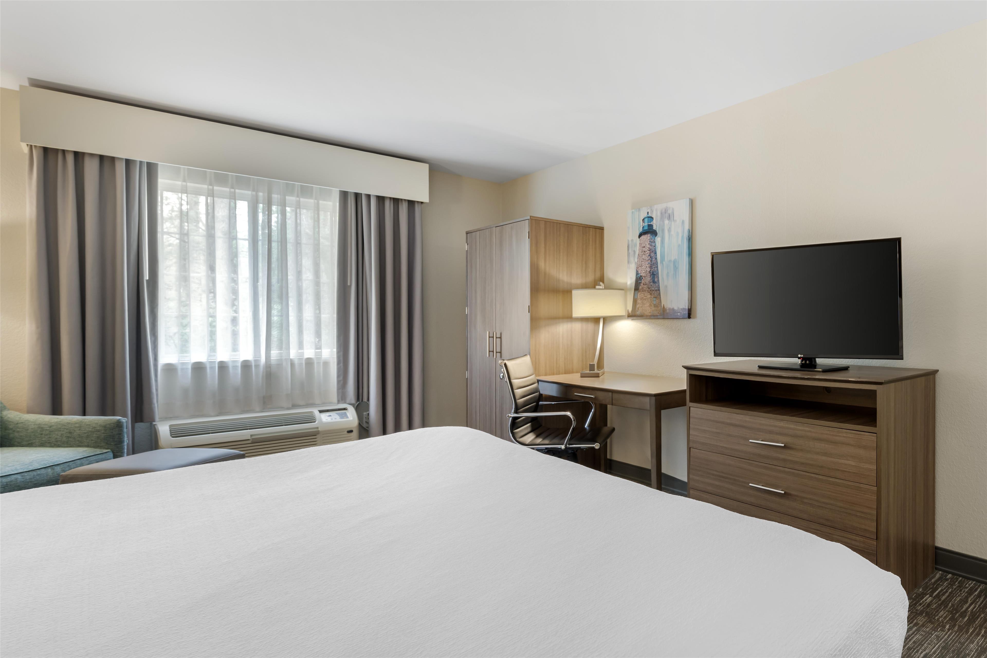 Room King Size Bed