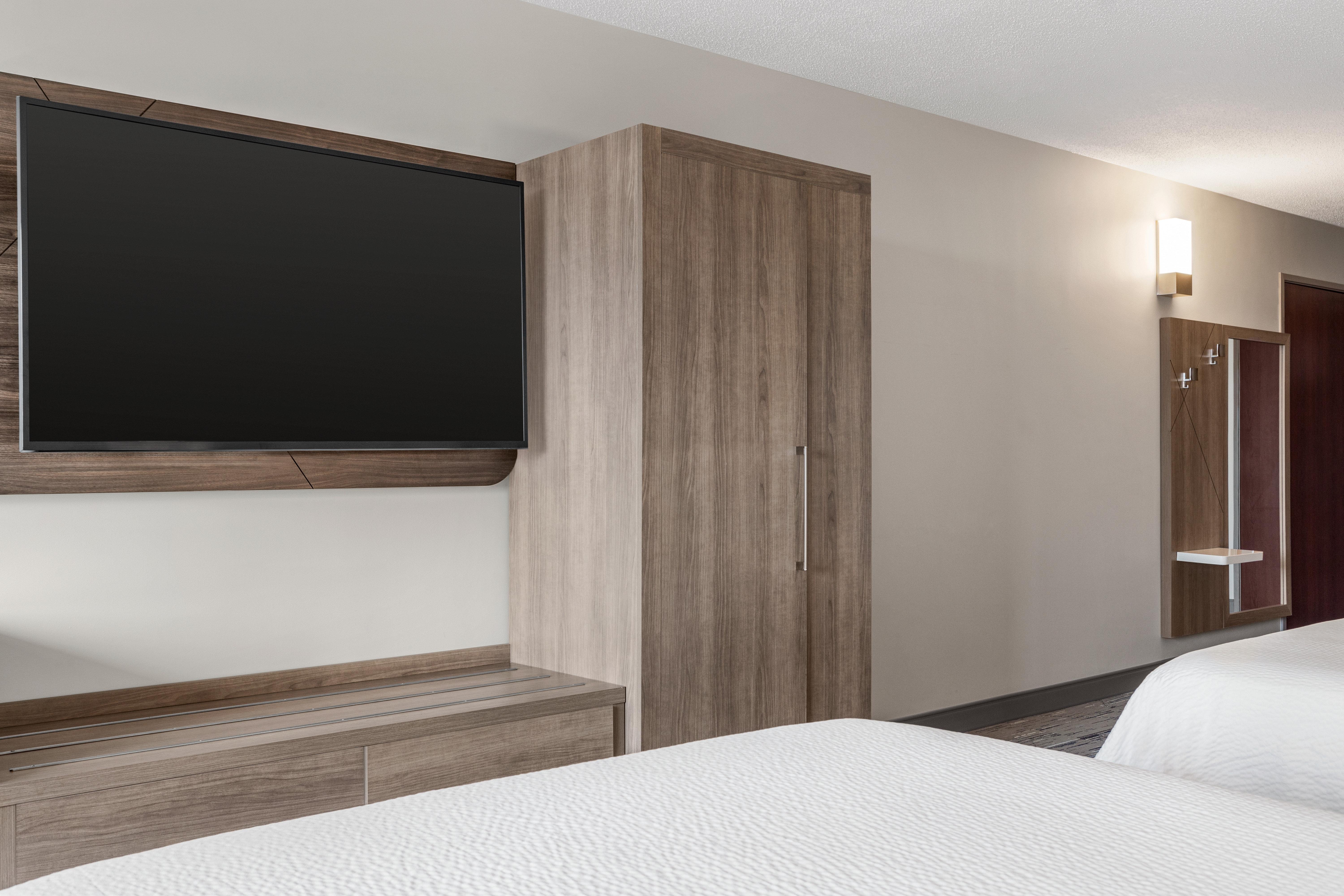 Double Two Queen Beds