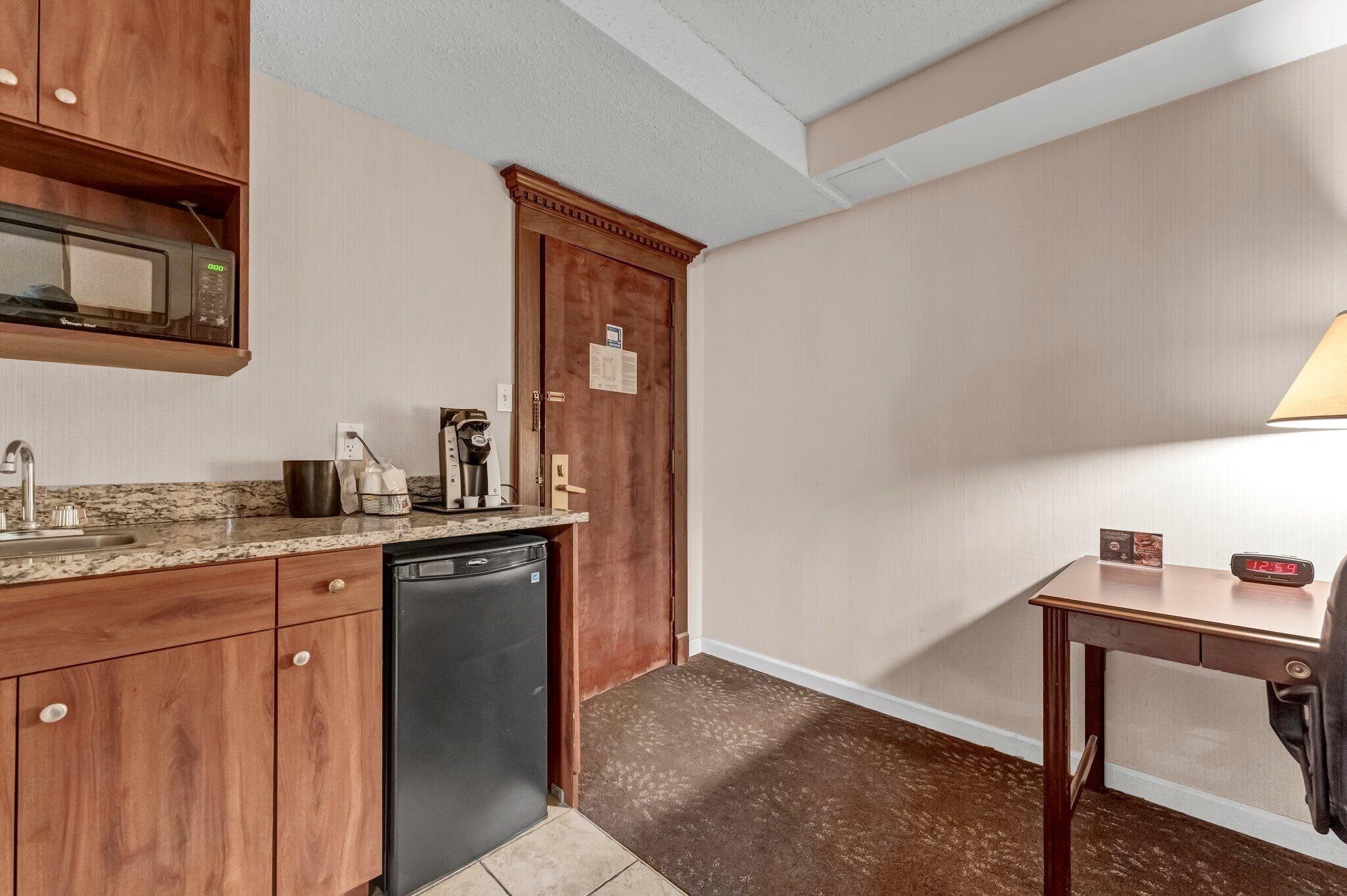 Studio King Size Bed