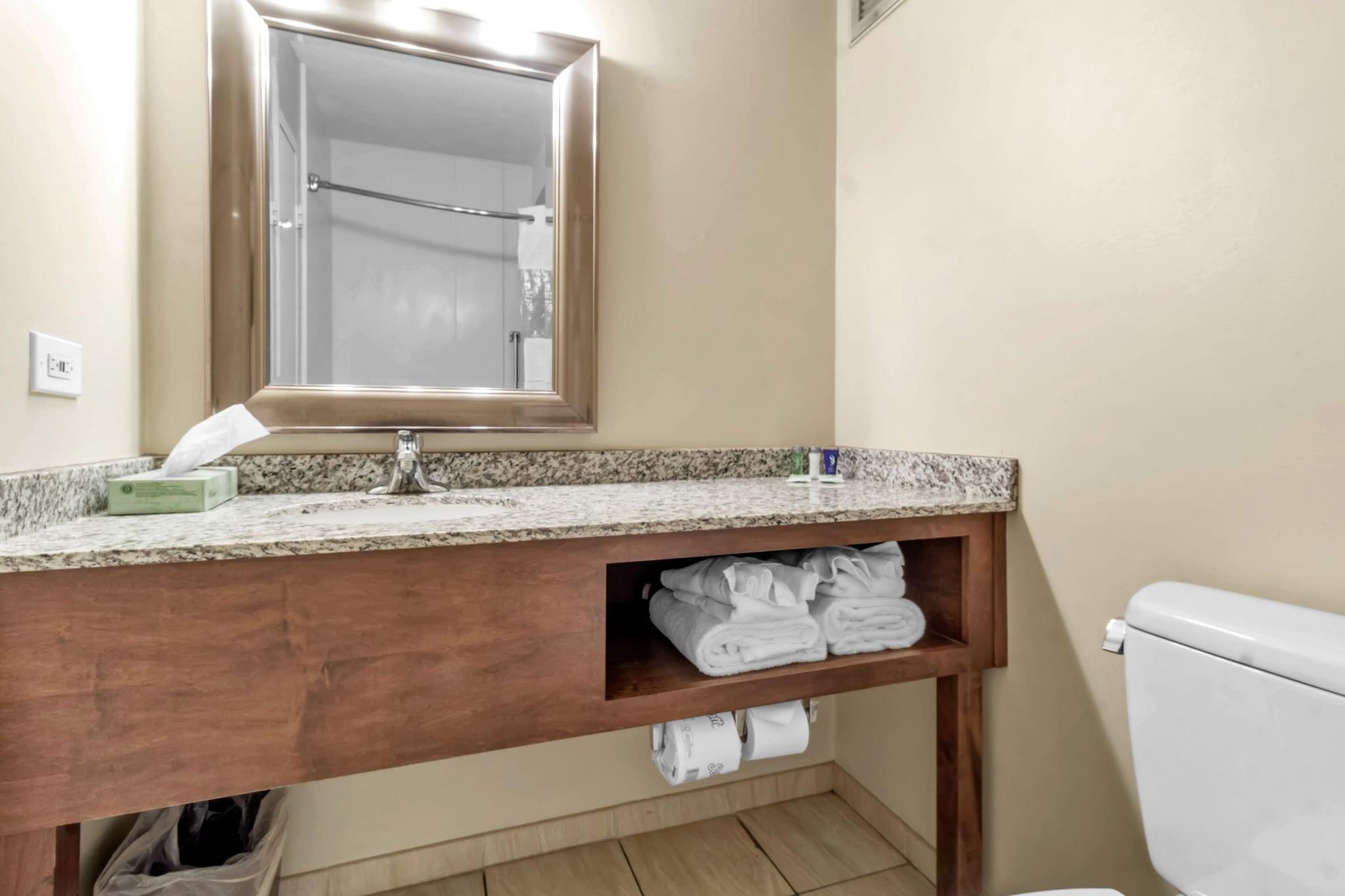 Studio King Size Bed