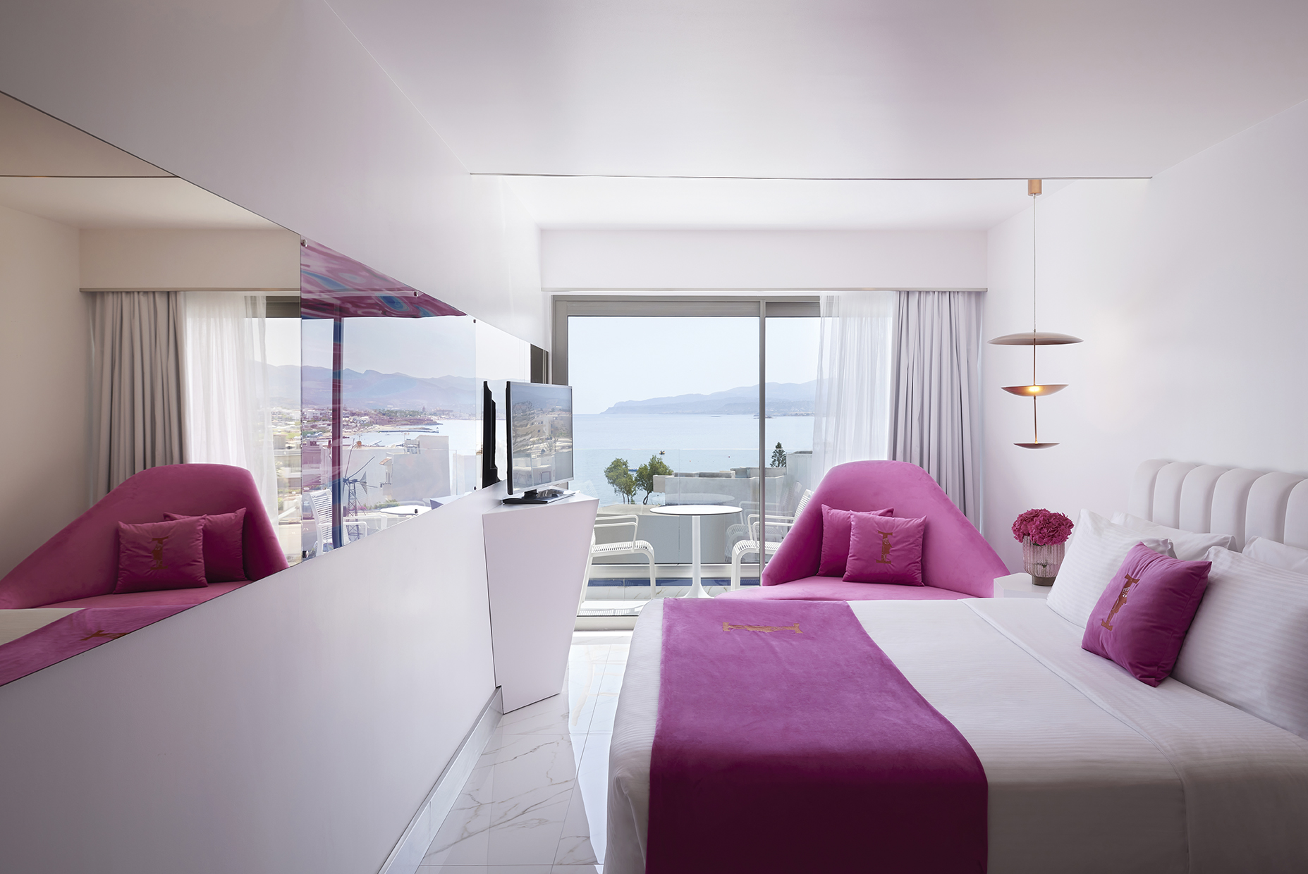 Double or Twin Deluxe Sea View