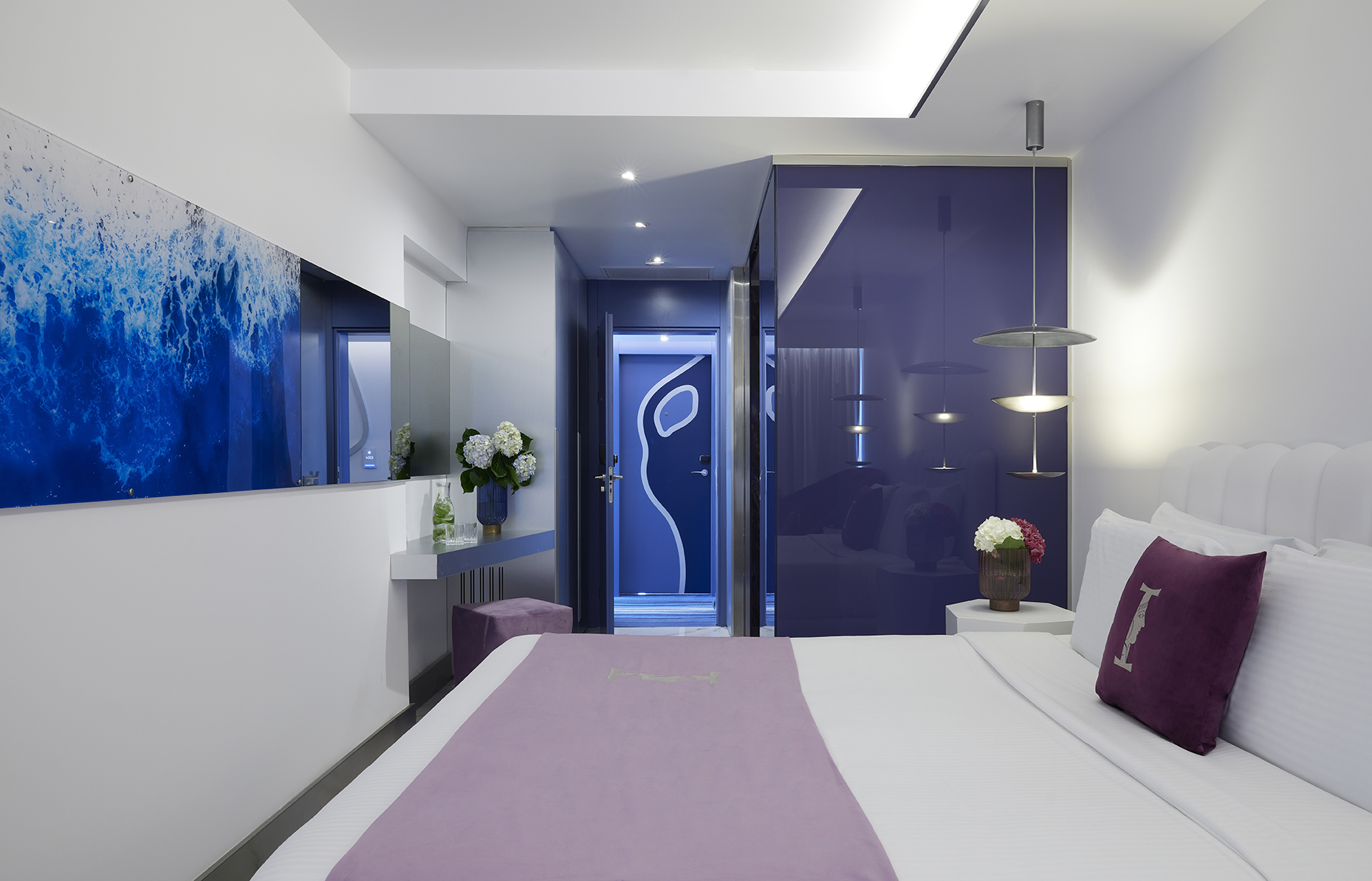 Double or Twin Deluxe Side Sea View