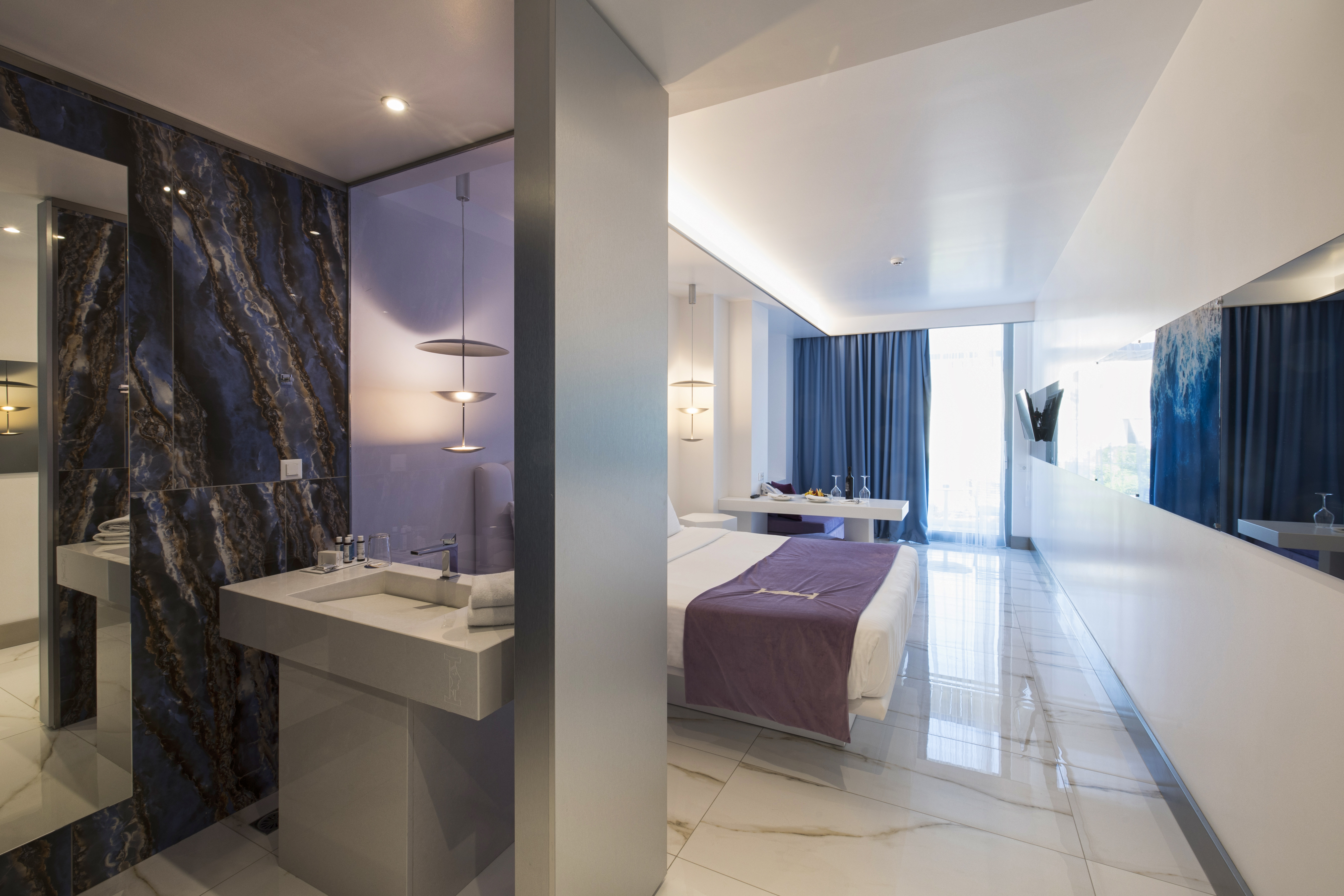 Junior Suite Deluxe Land View