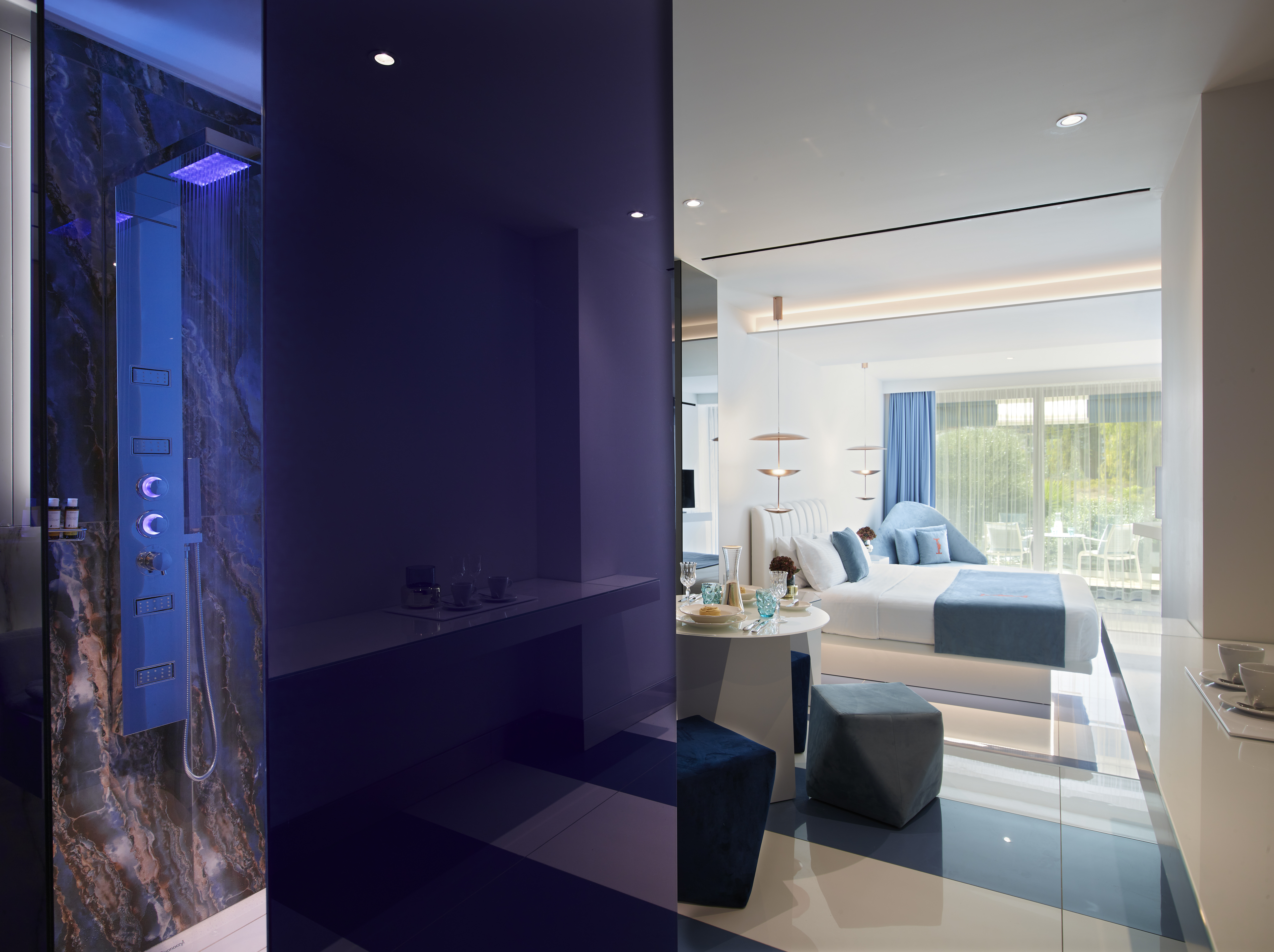 Junior Suite Land View