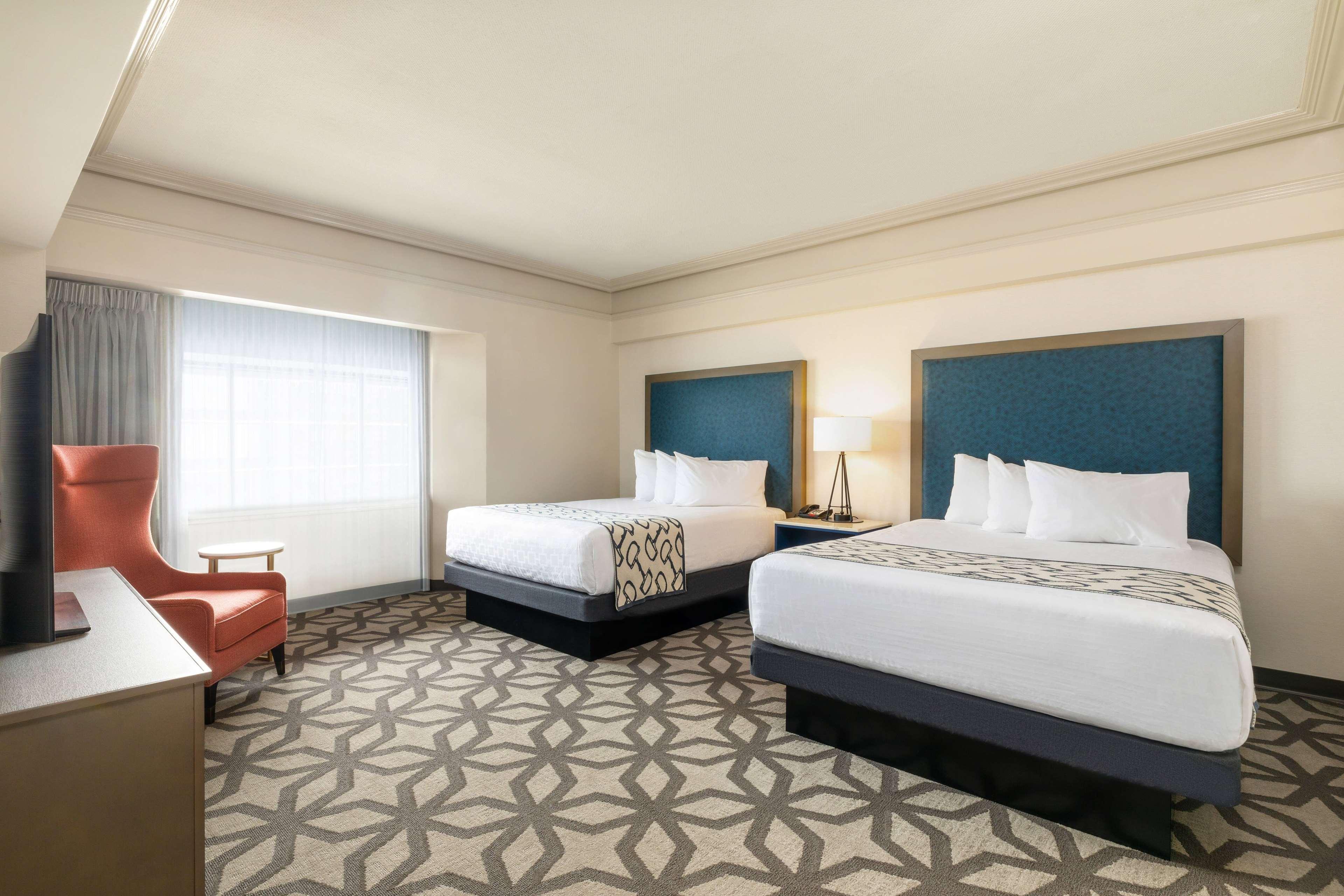 Room Deluxe Two Queen Beds