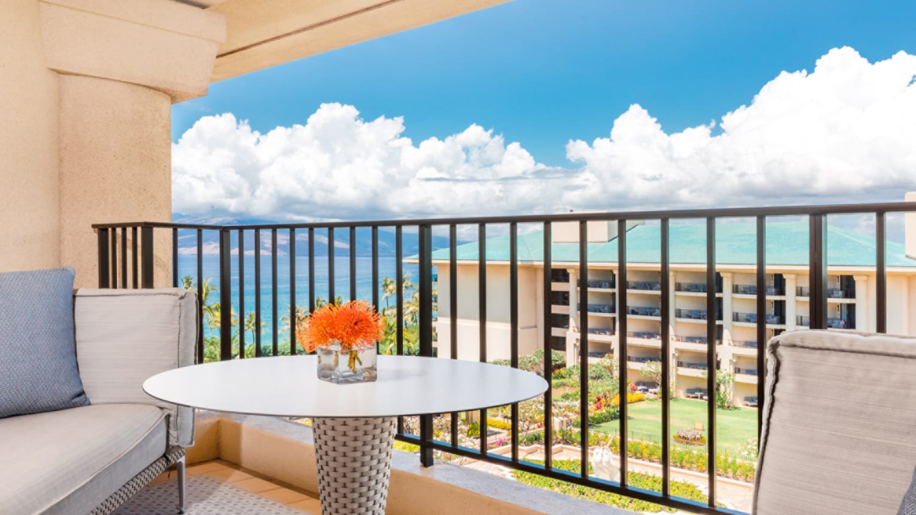 Room Deluxe Ocean View