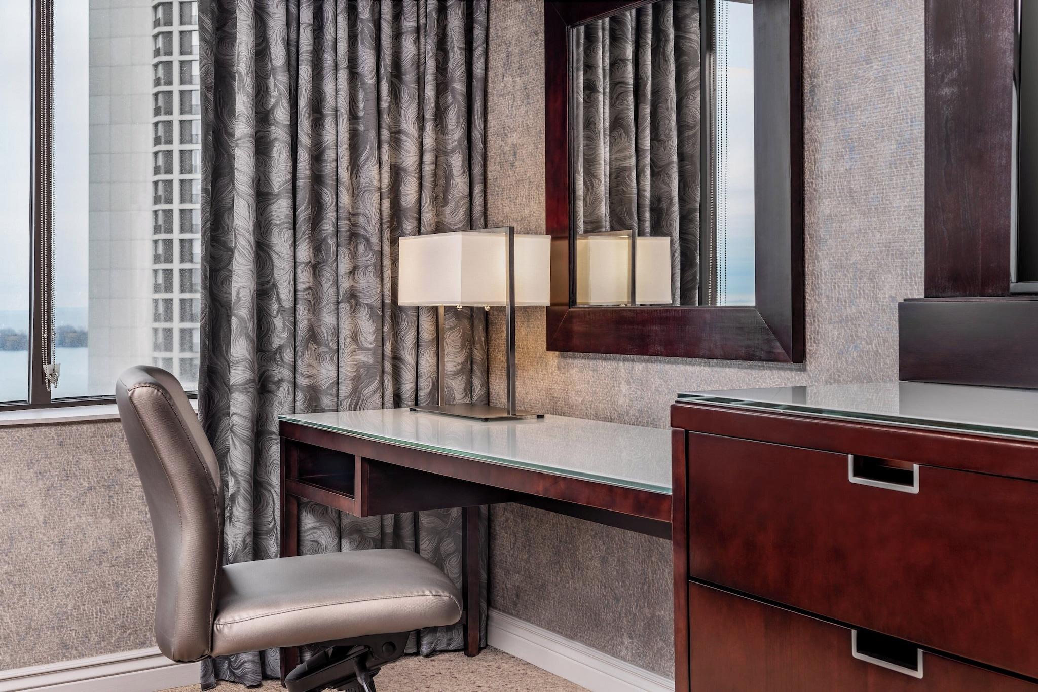 Junior Suite Lake View