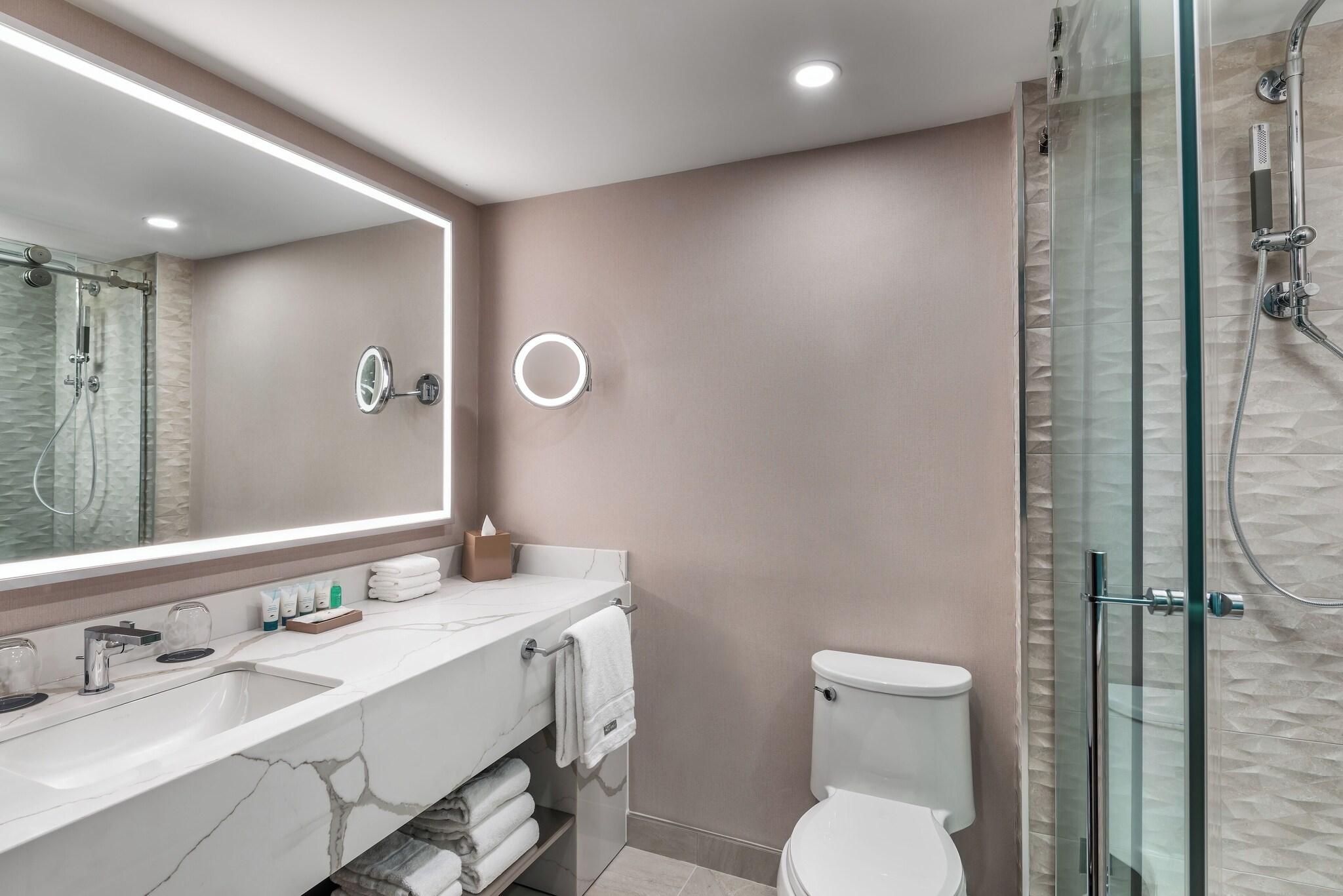 Junior Suite Lake View