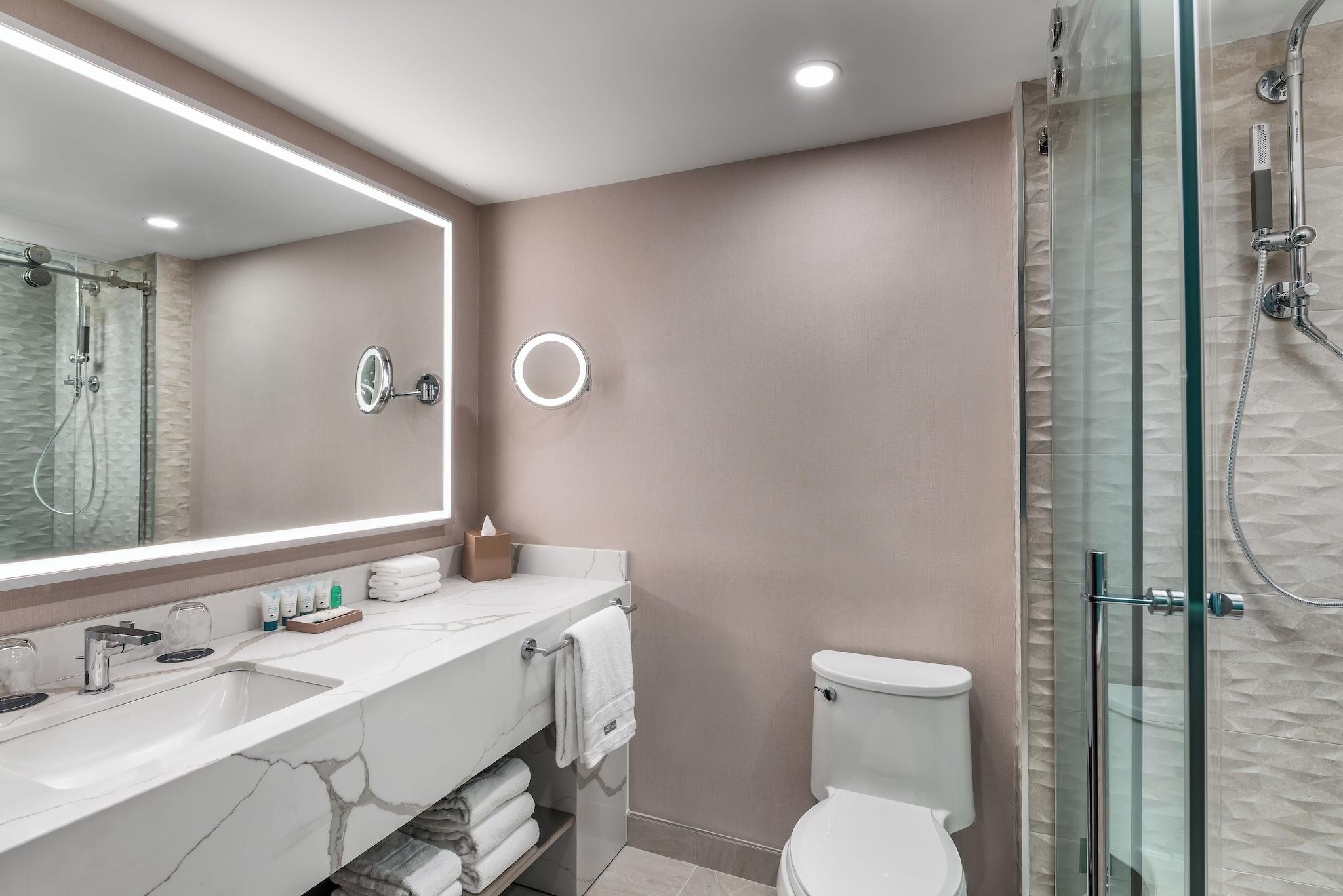 Junior Suite Lake View