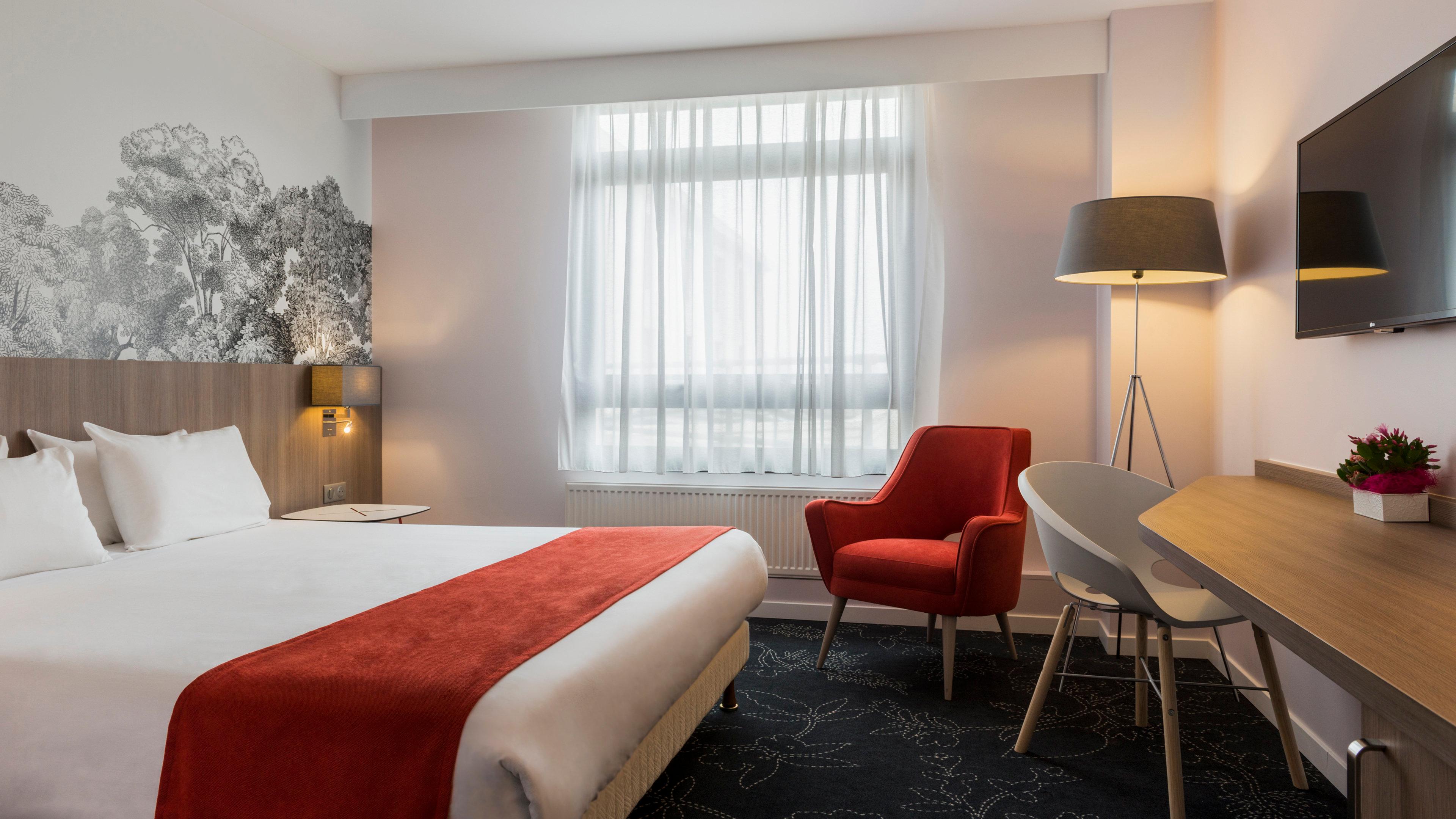 Double King Size Bed