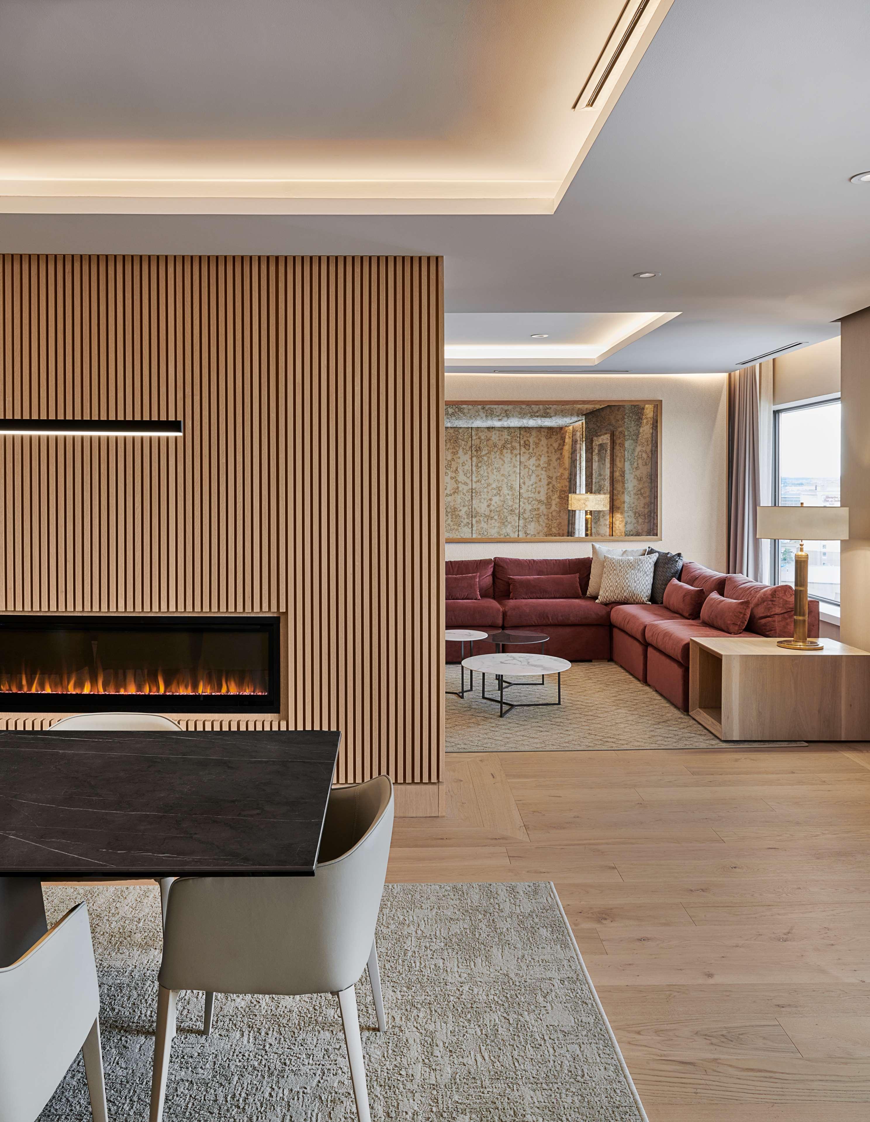 Suite Deluxe King Bed