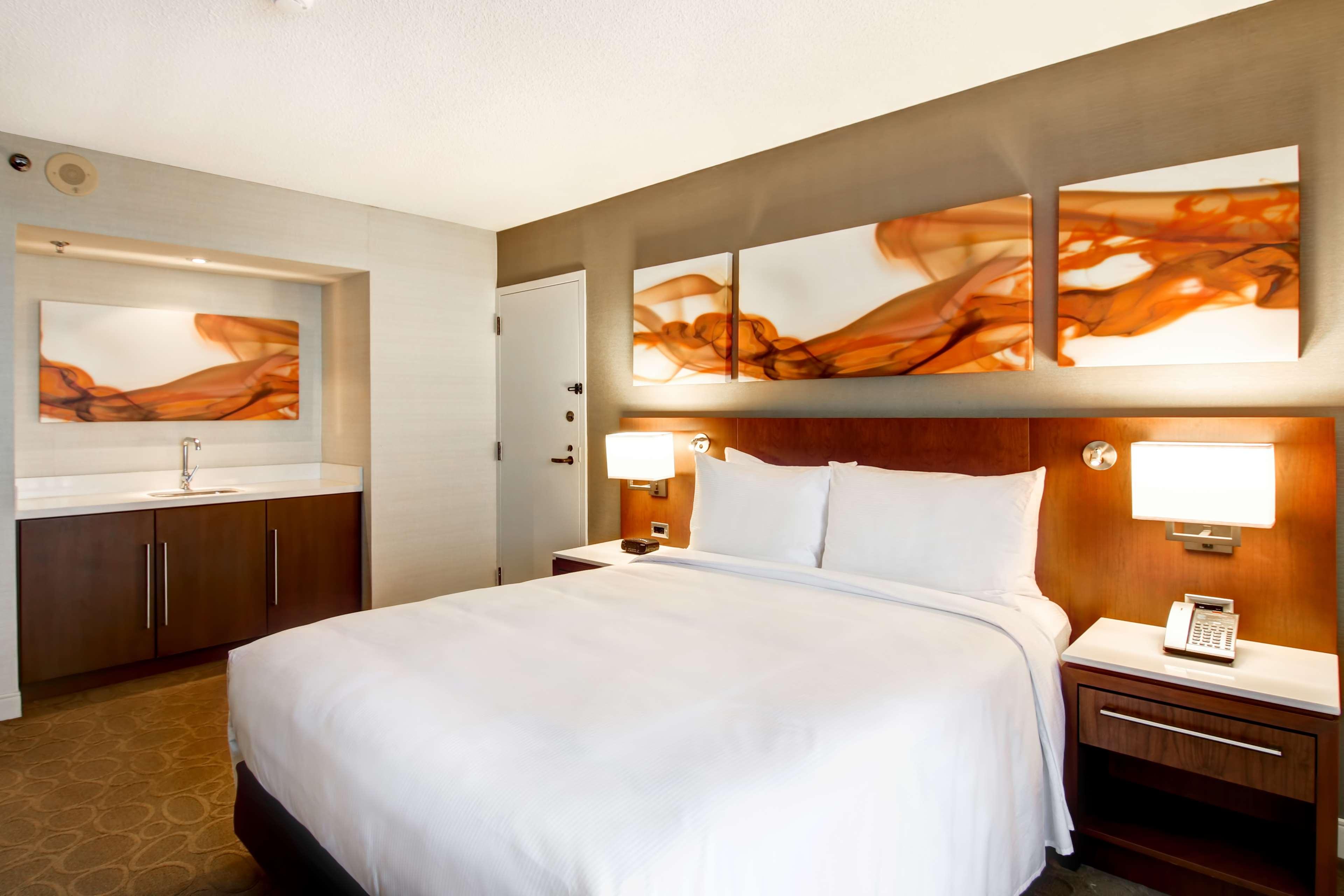 Double Queen Size Bed