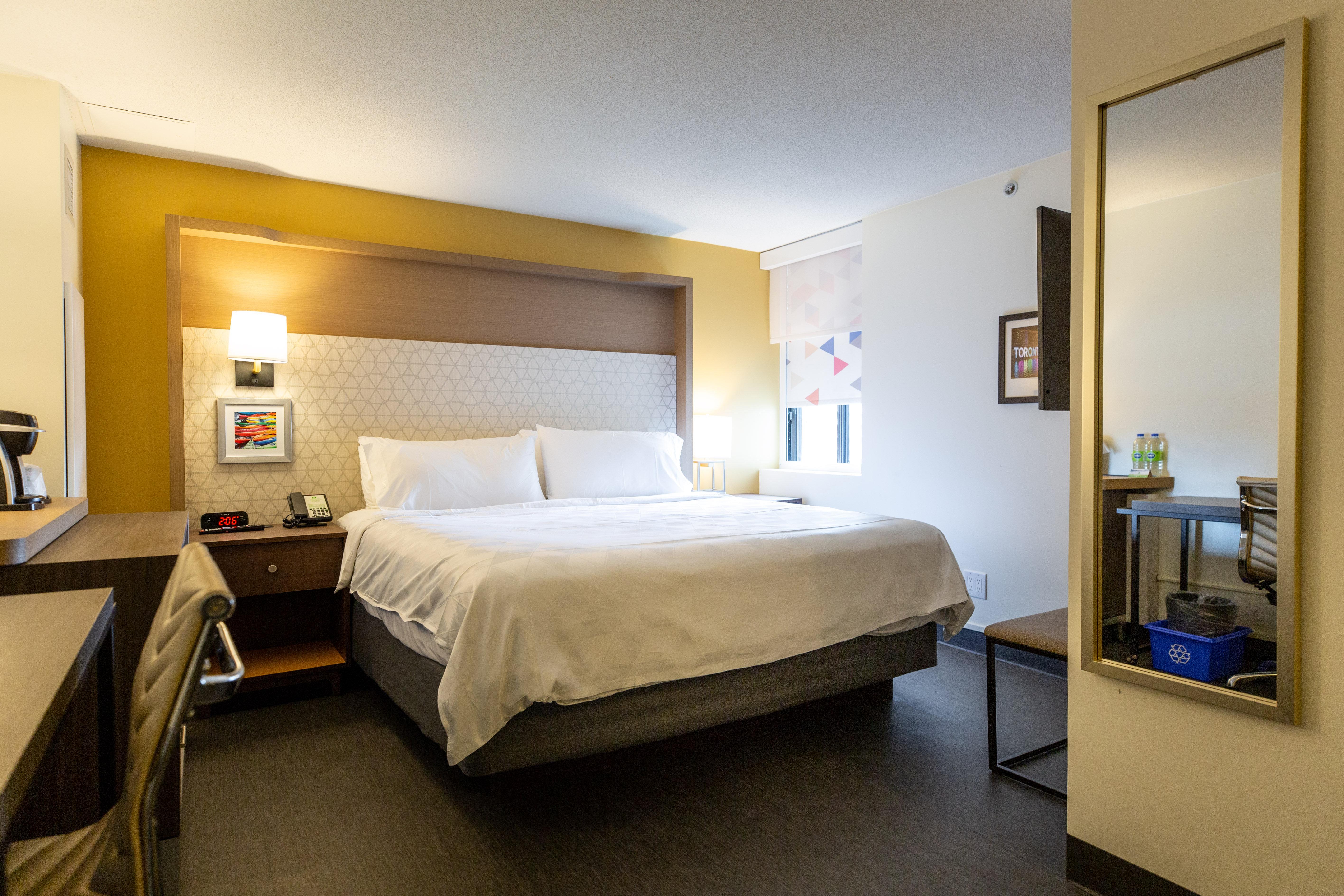 Double King Bed Non Smoking