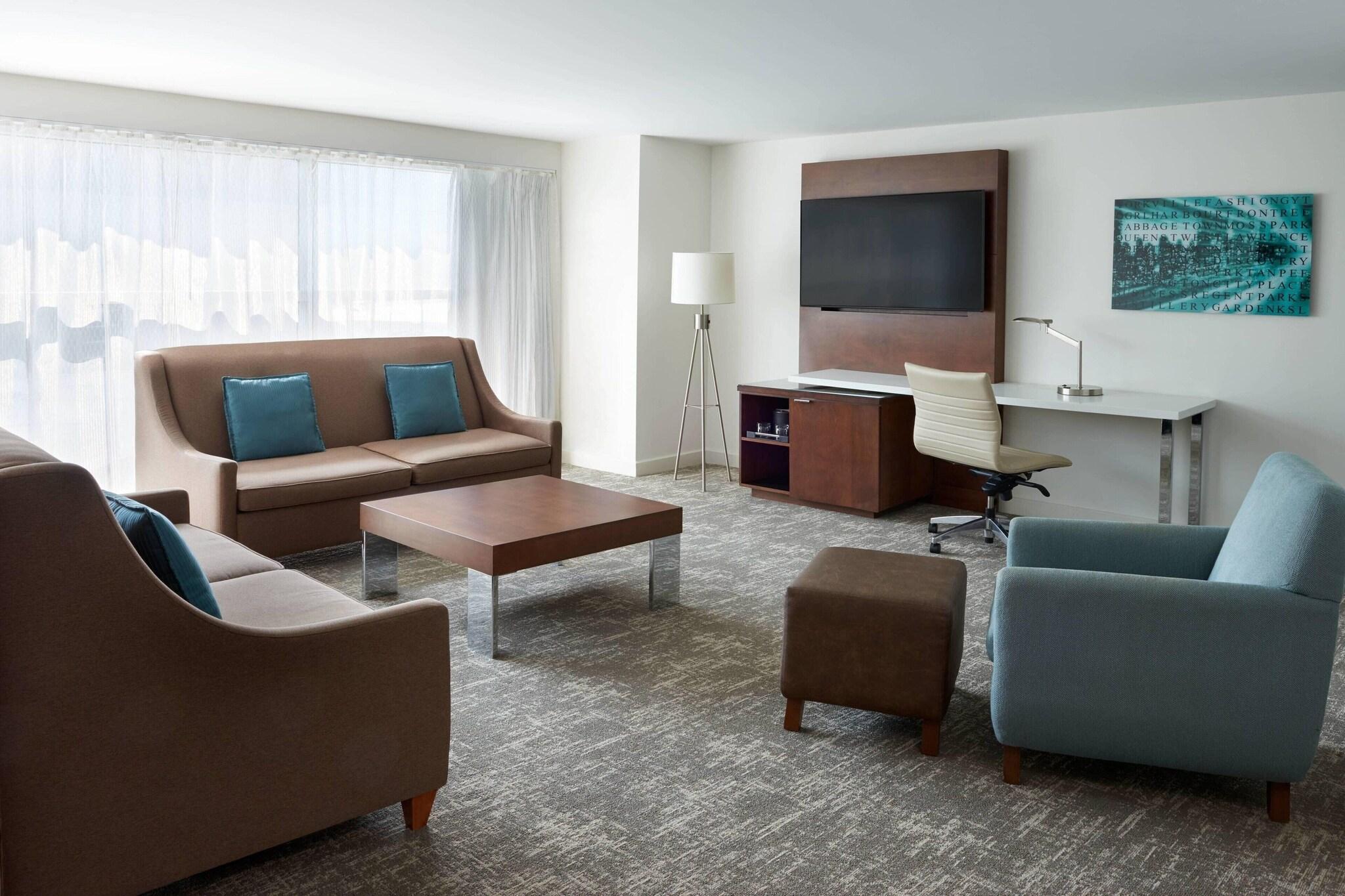 Suite King Bed One Bedroom 