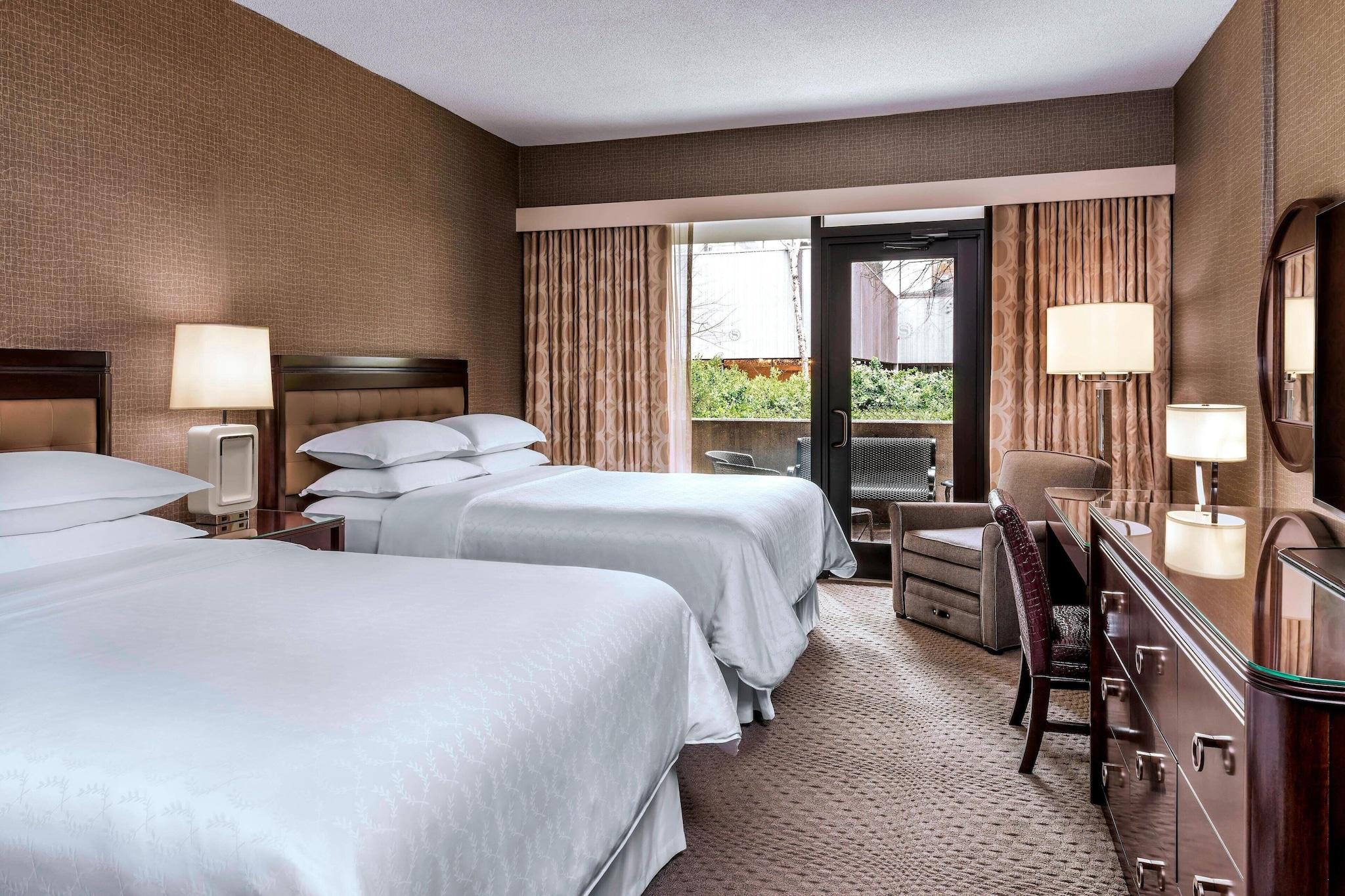 Quadruple Garden View Two Queen Beds