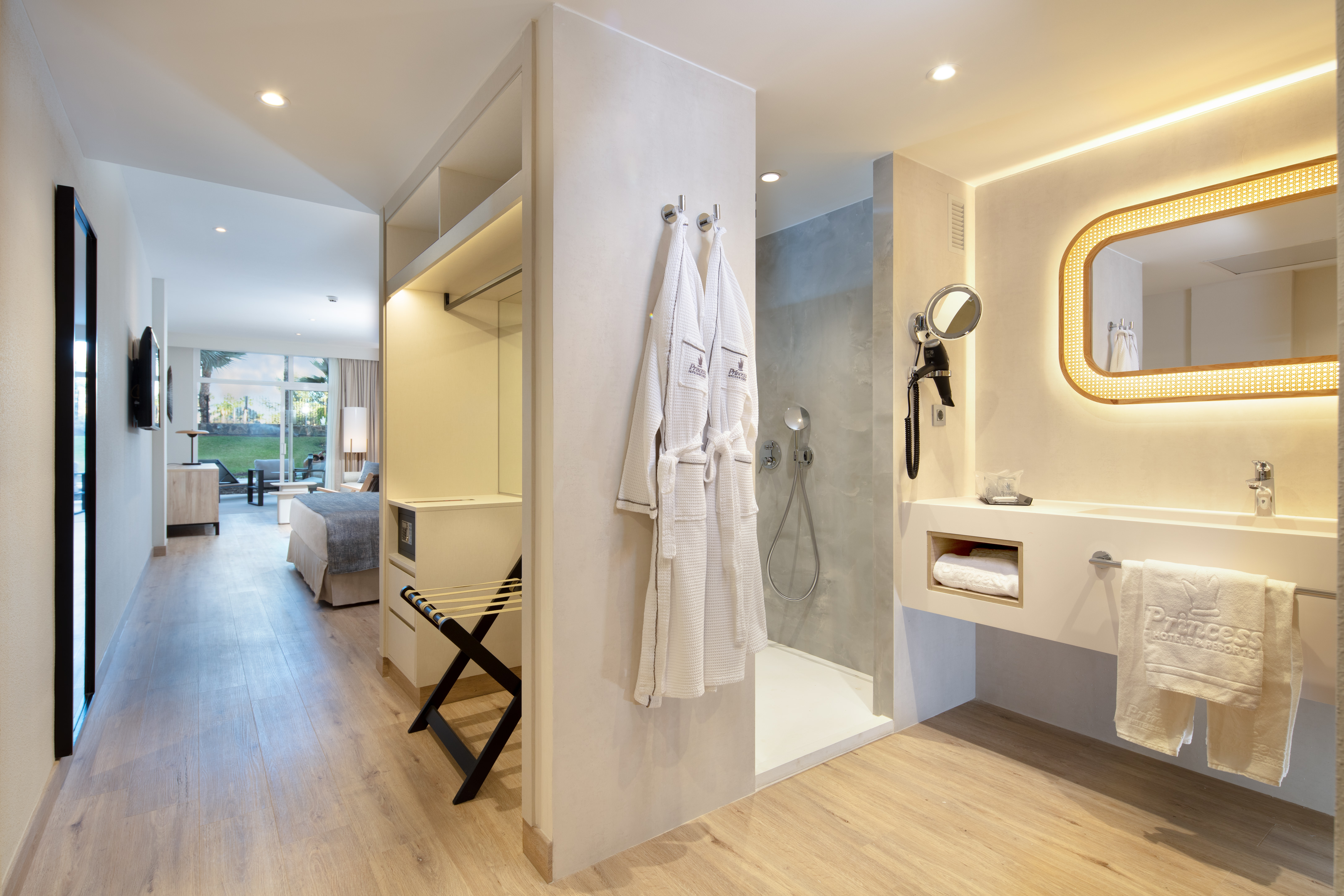 Junior Suite Garden View