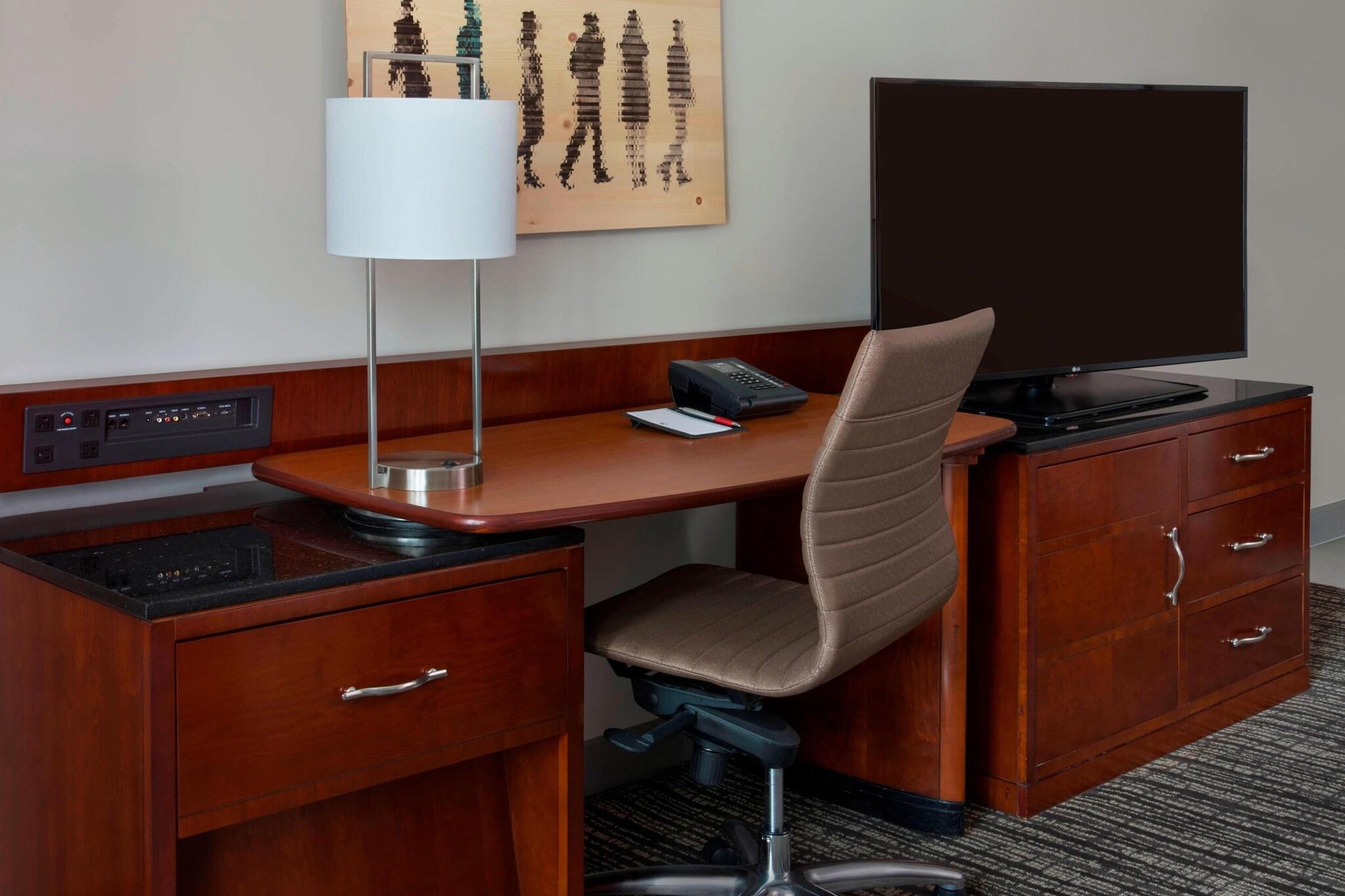 Suite Executive City View