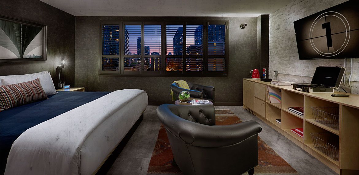 Studio King Size Bed