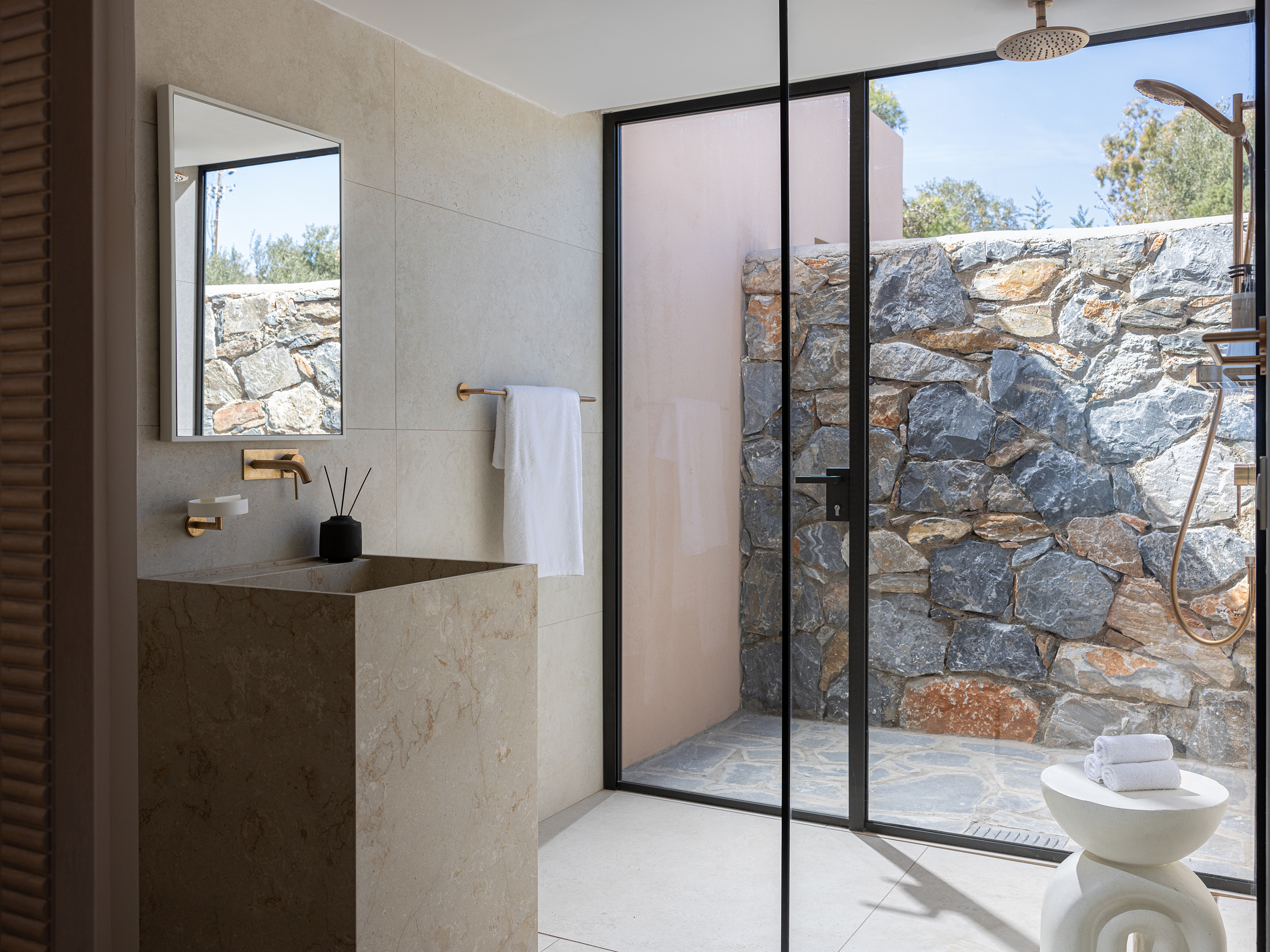 Family Room Connecting Room