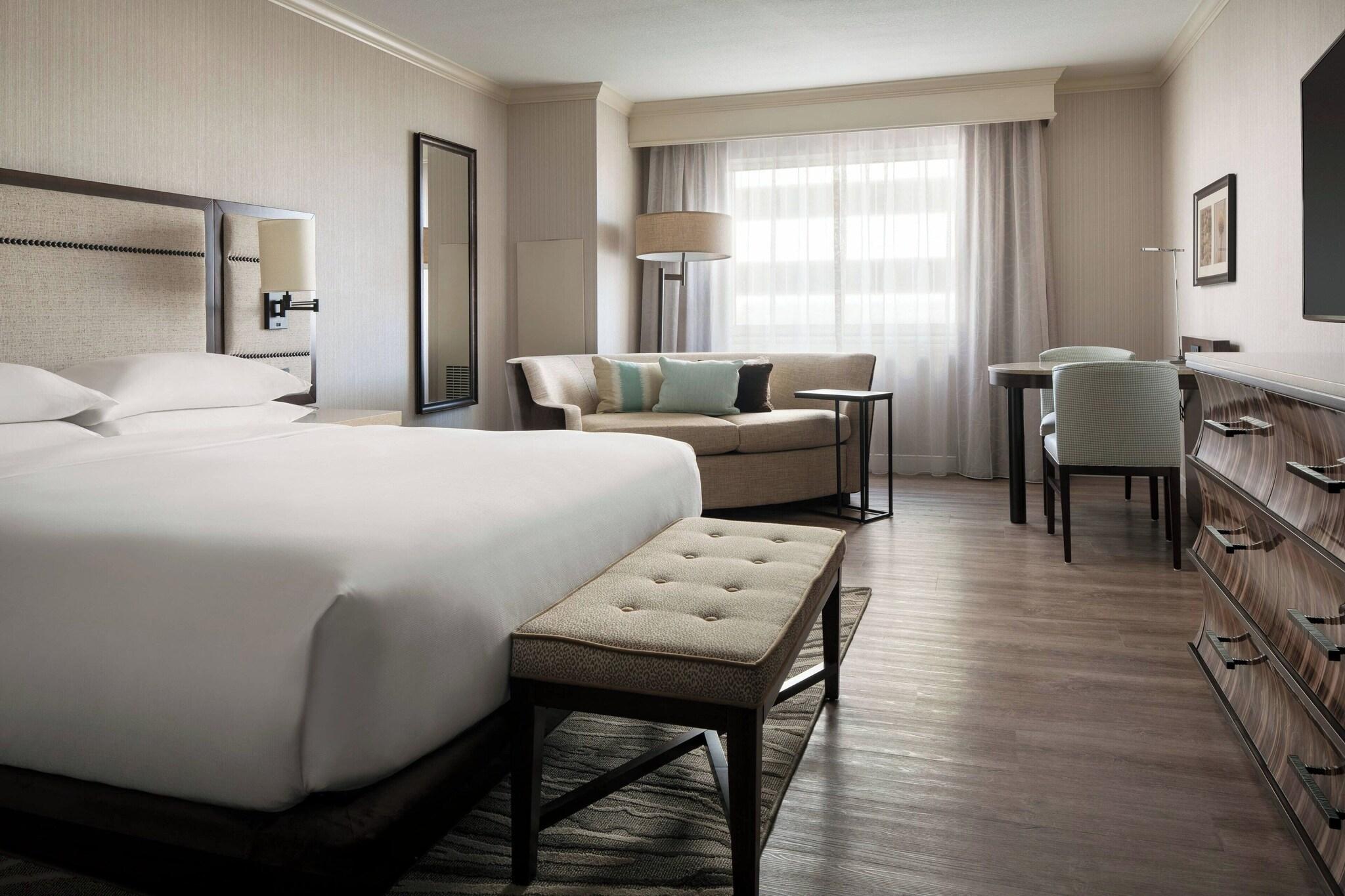 Double Accessible King Size Bed
