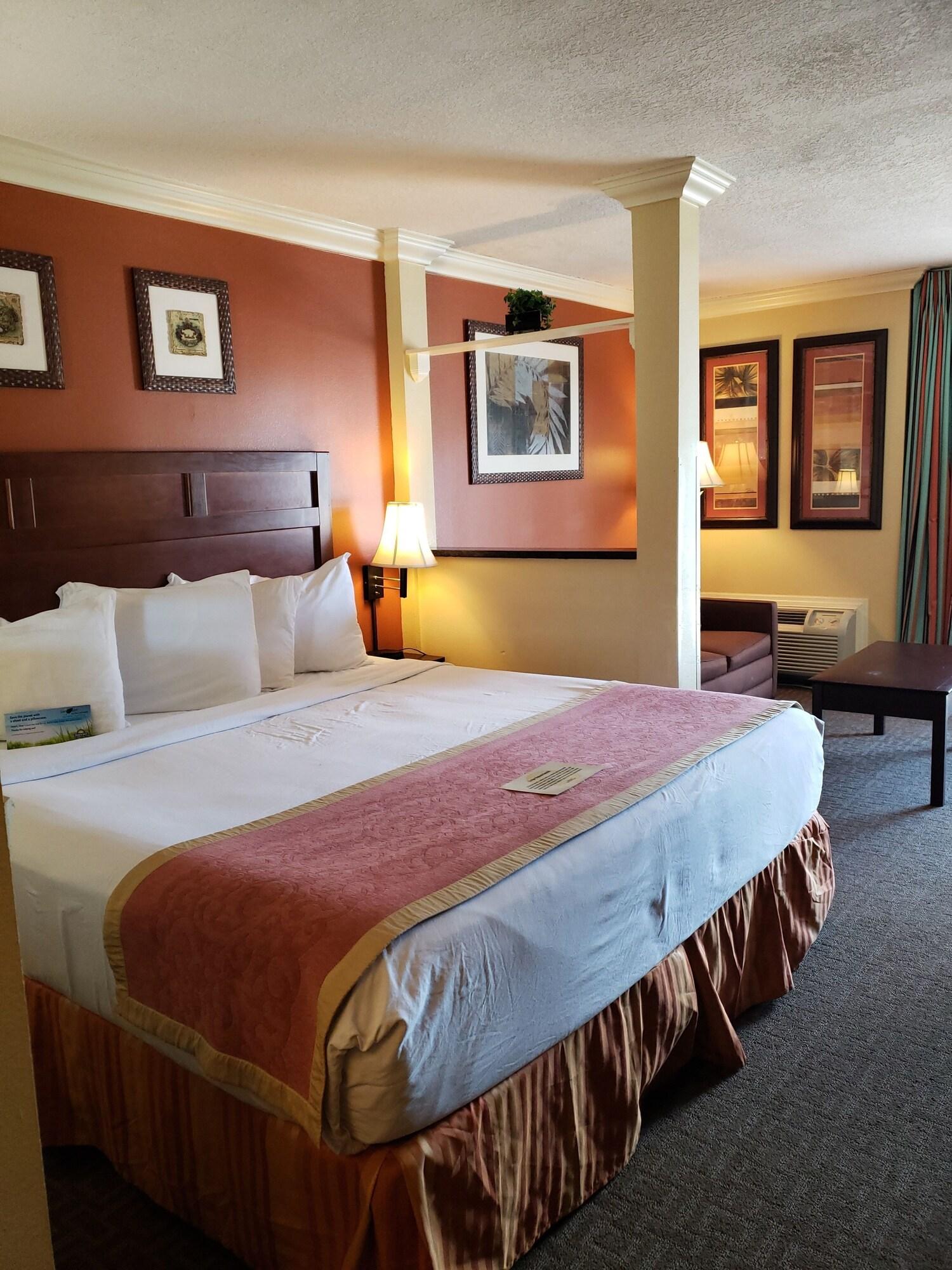 Room Deluxe Pool View