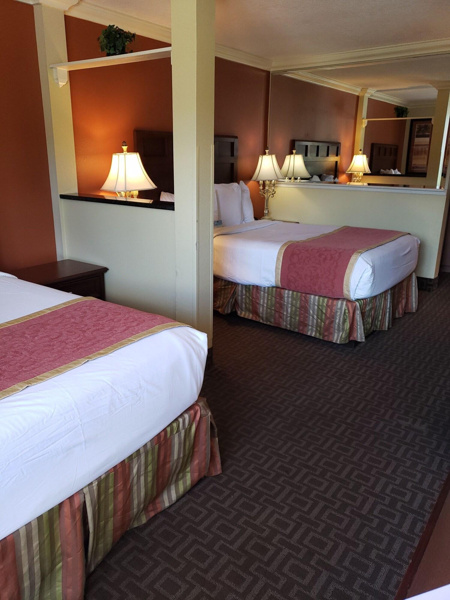 Quadruple Two Double Beds